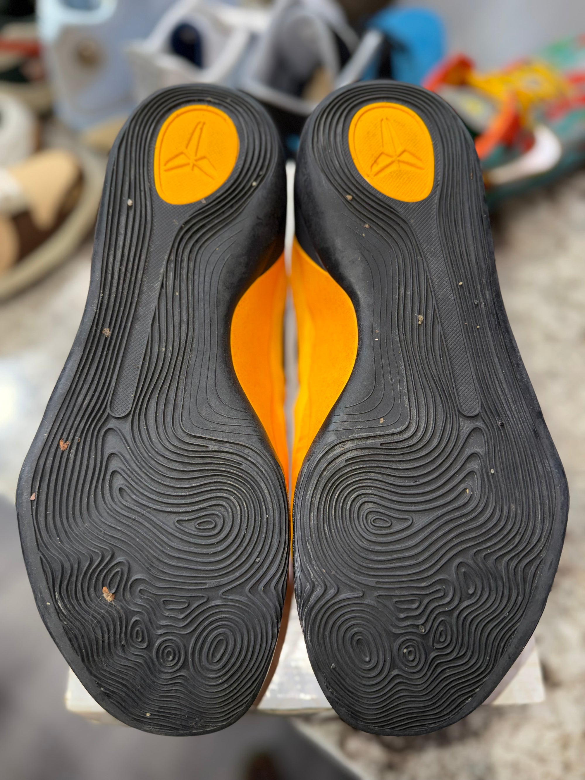 Nike Kobe 9 EM Low Bruce Lee