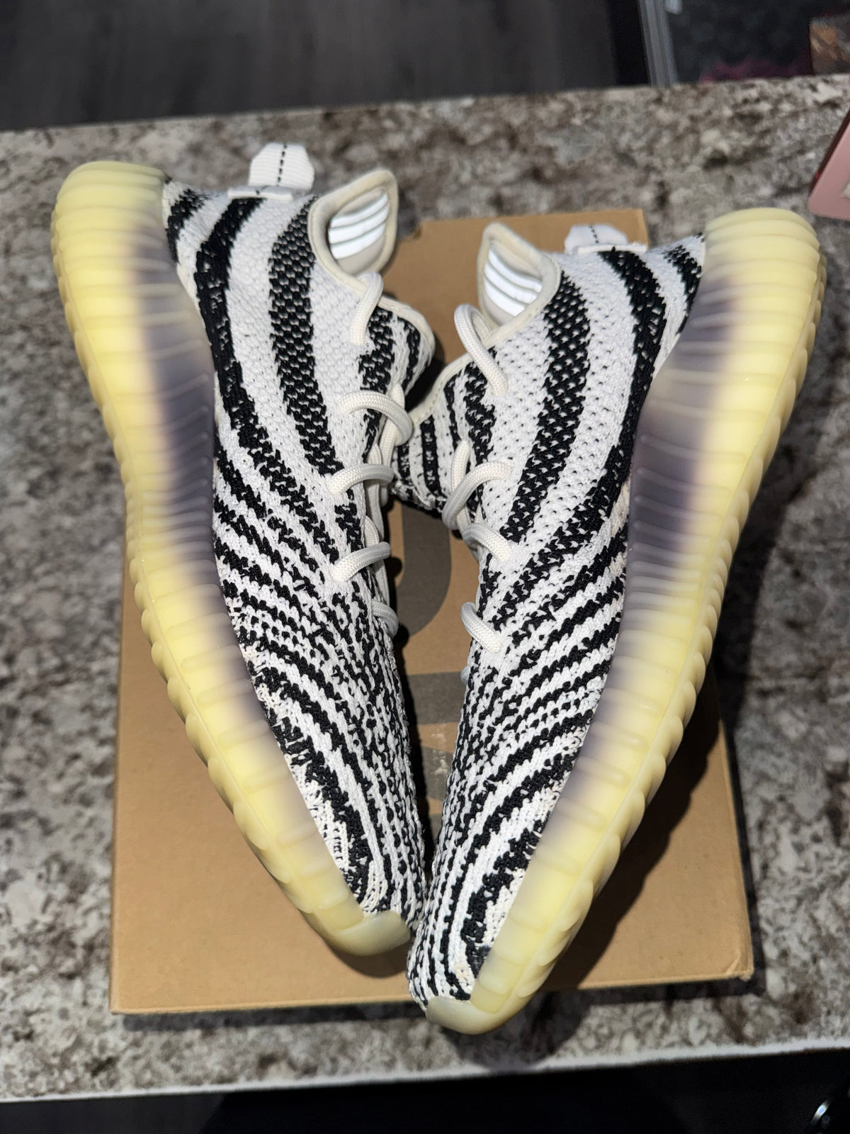 adidas Yeezy Boost 350 V2 Zebra