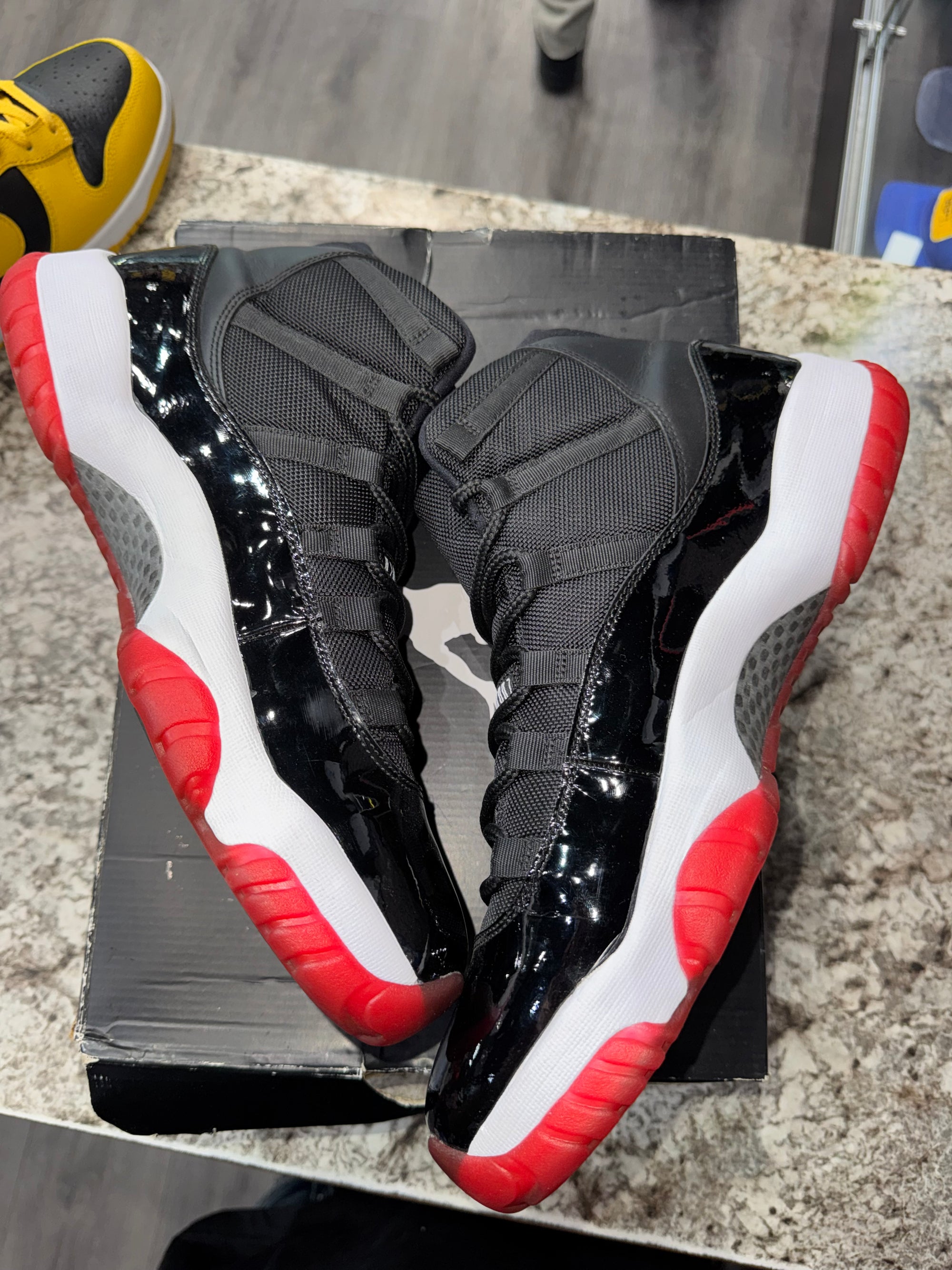 Jordan 11 Retro Playoffs (2012)