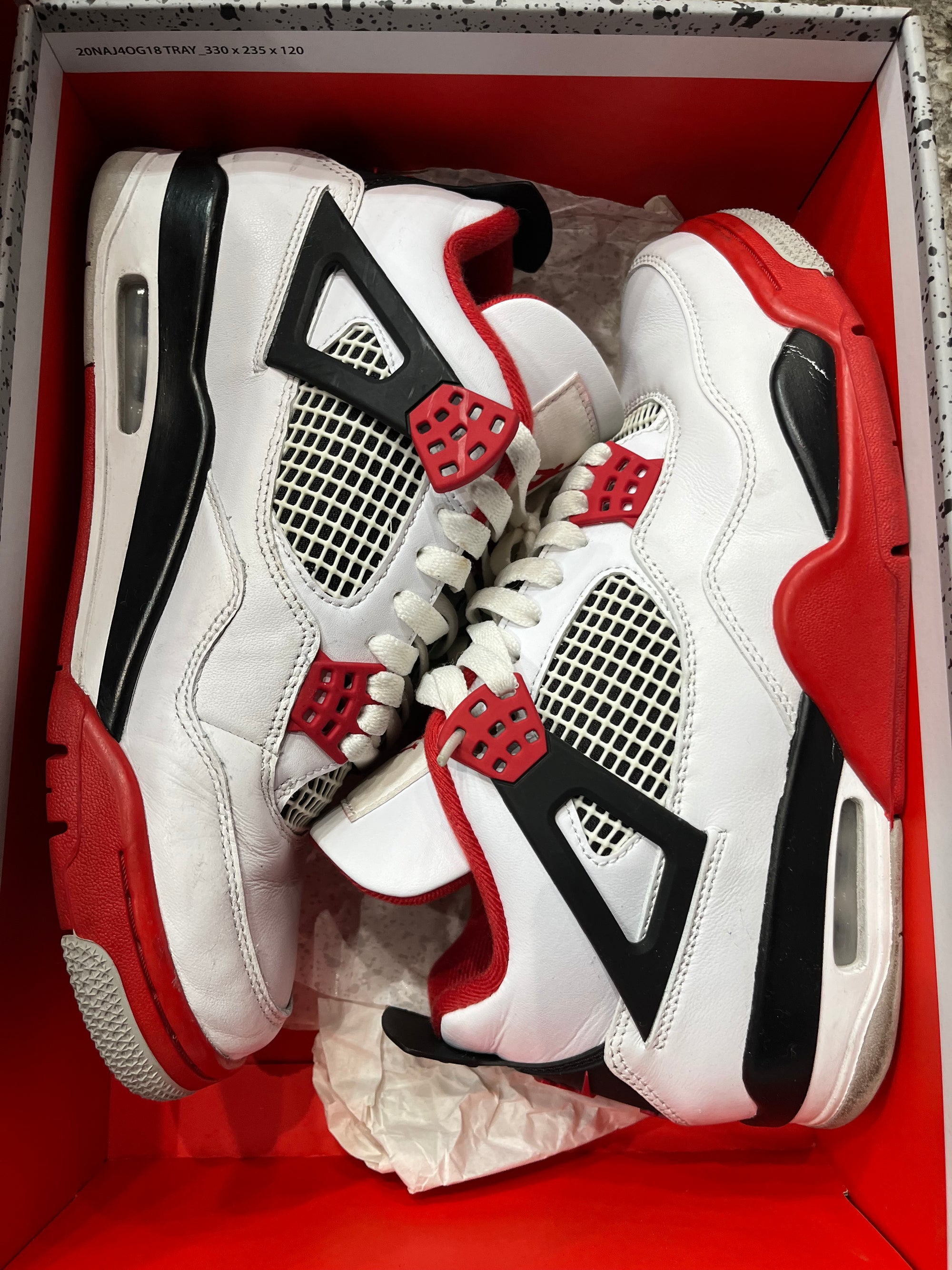 Jordan 4 Retro Fire Red (2020)