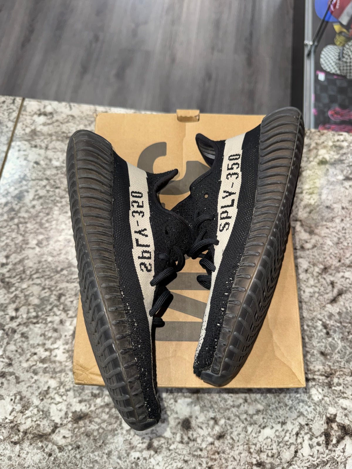 adidas Yeezy Boost 350 V2 Core Black White