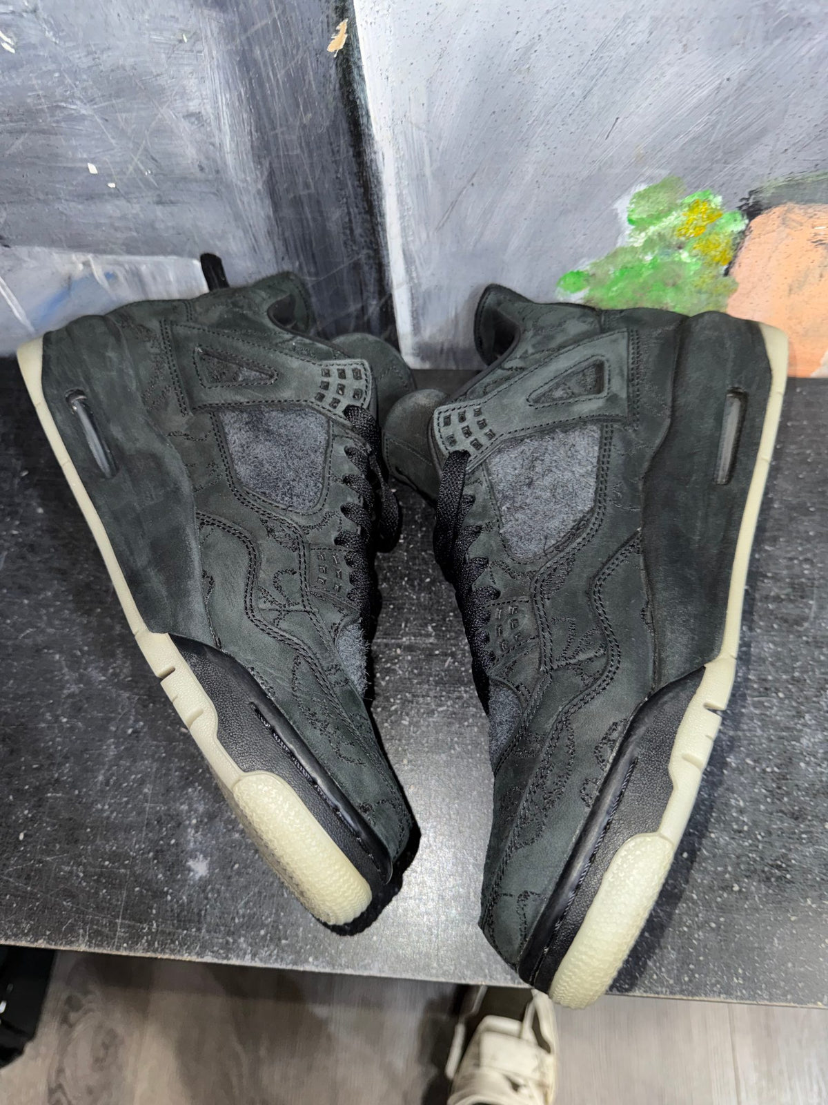 Jordan 4 Retro Kaws Black