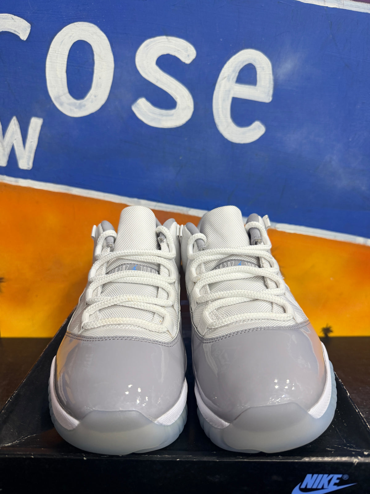 Jordan 11 Retro Low Cement Grey