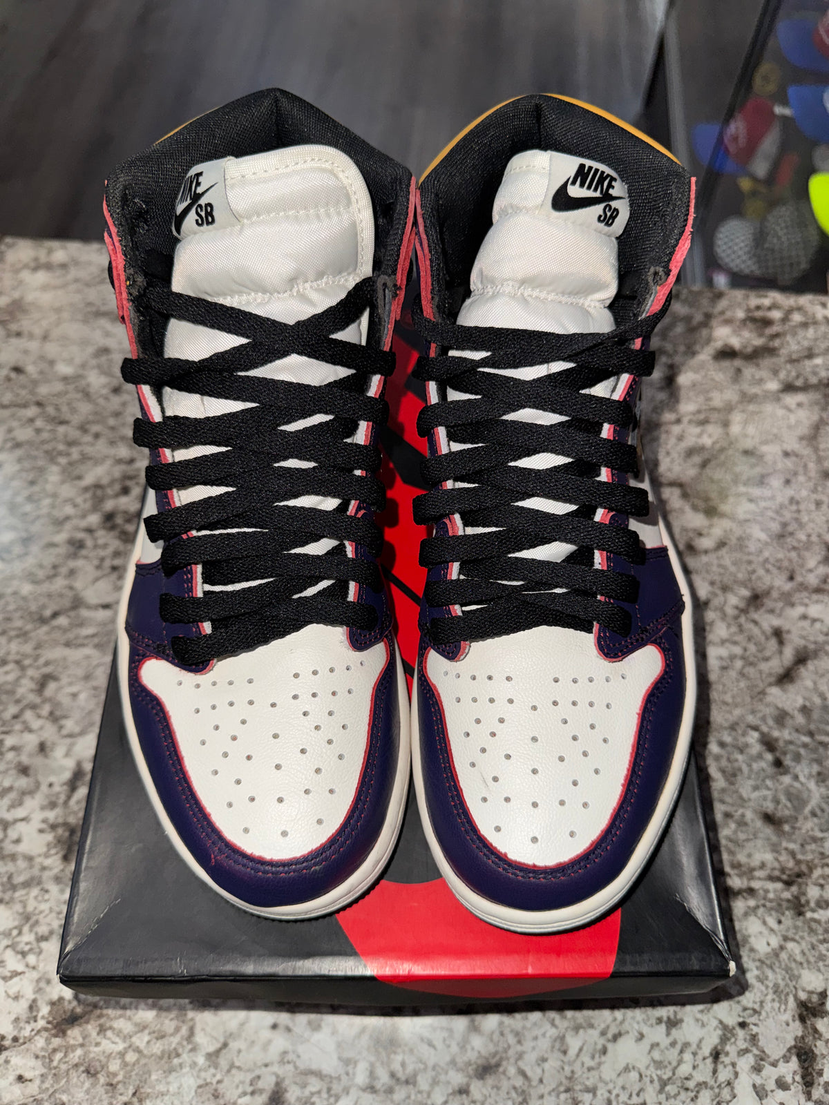 Jordan 1 Retro High OG Defiant SB LA to Chicago