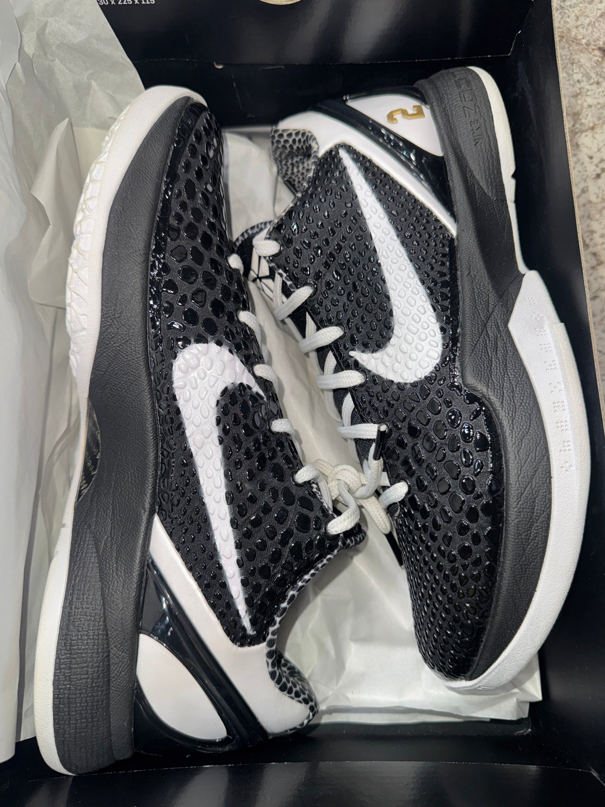 Nike Kobe 6 Protro Mambacita Sweet 16