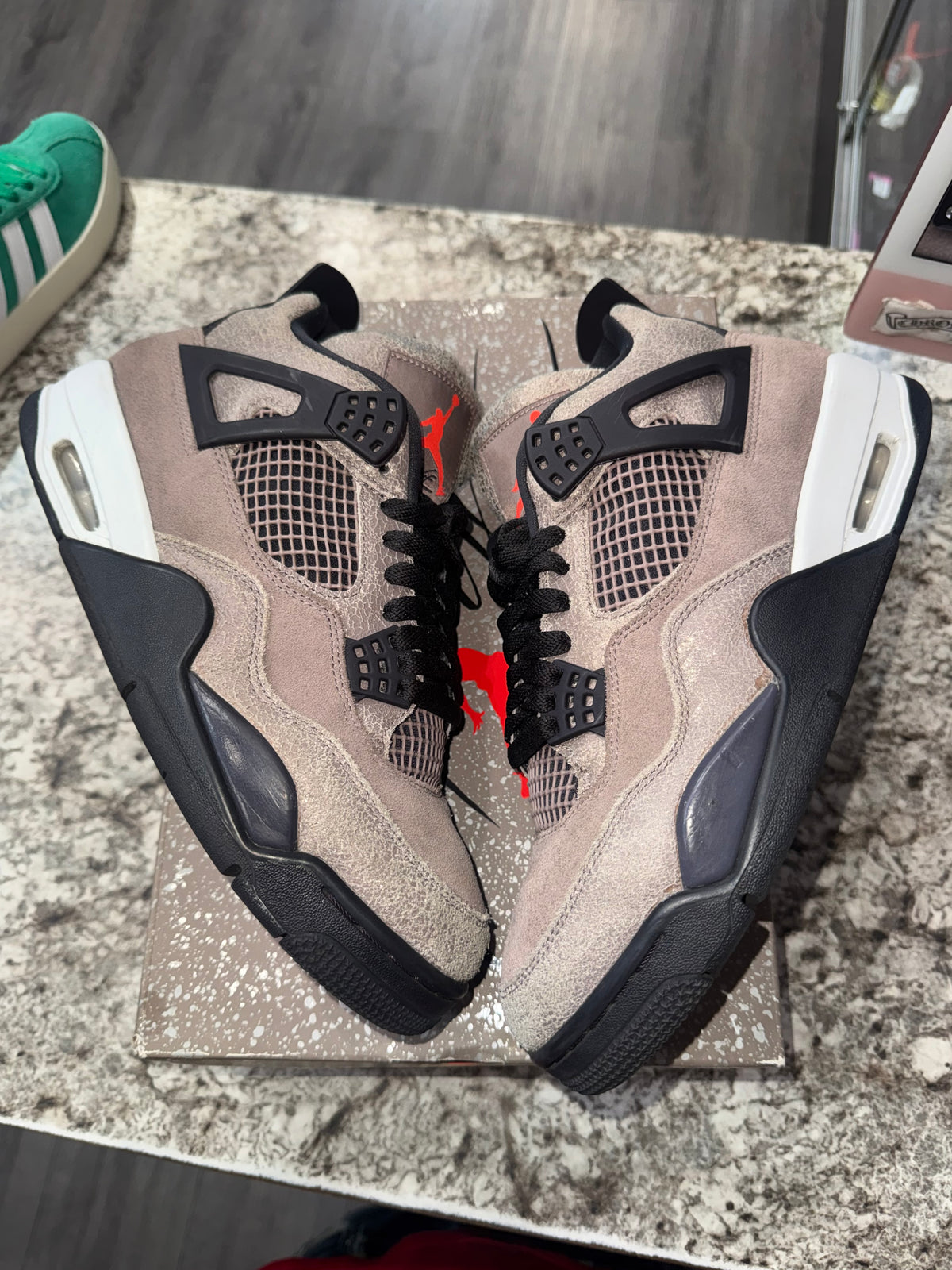 Jordan 4 Retro Taupe Haze