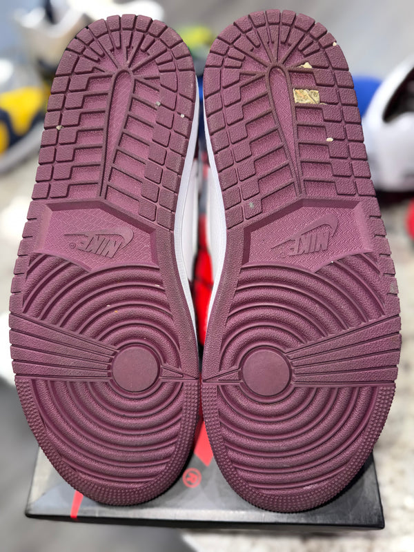 Jordan 1 Retro High OG Bordeaux