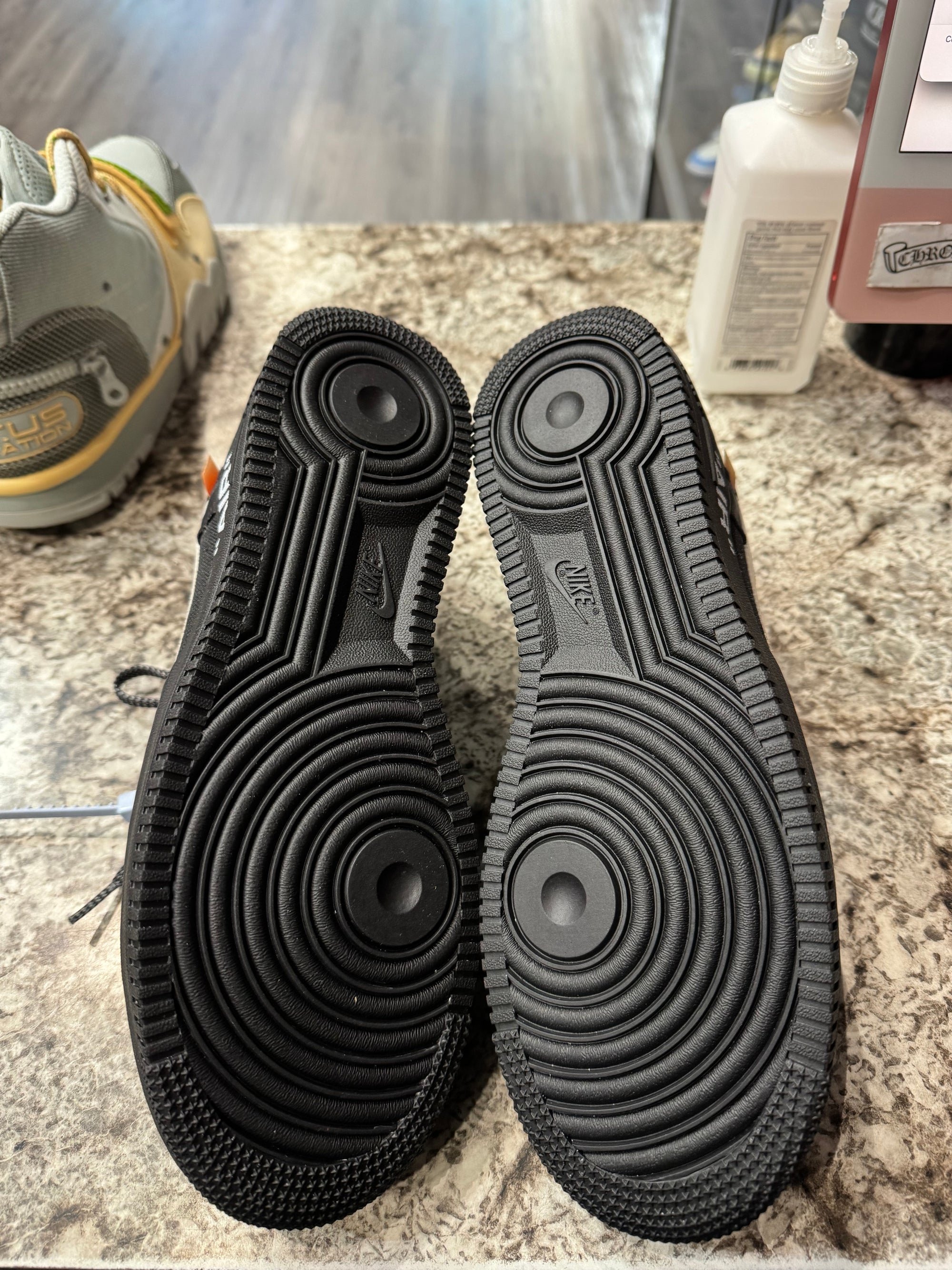 Nike Air Force 1 Low Off-White Black White (DAMAGED BOX)