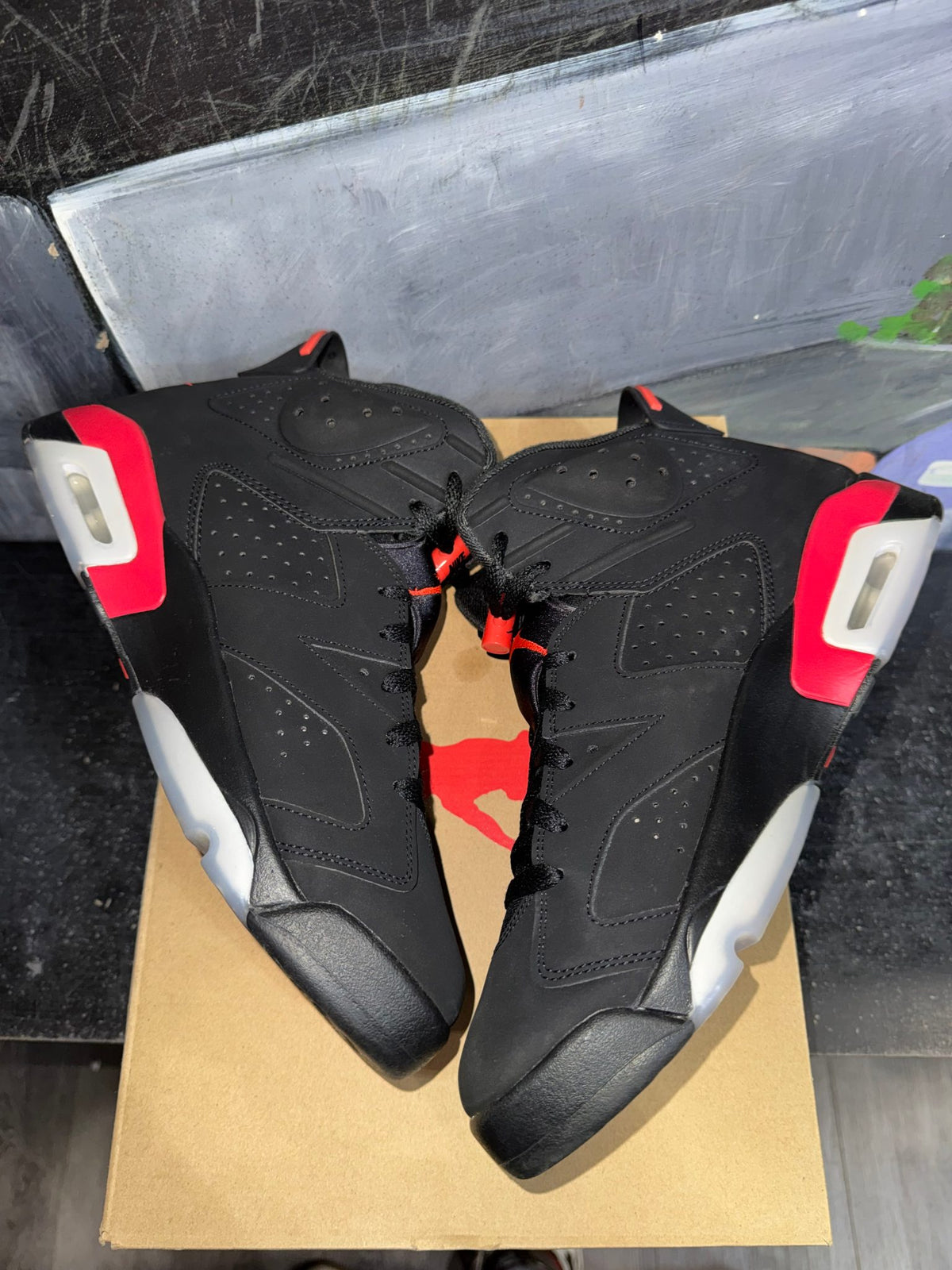 Jordan 6 Retro Infrared Salesman