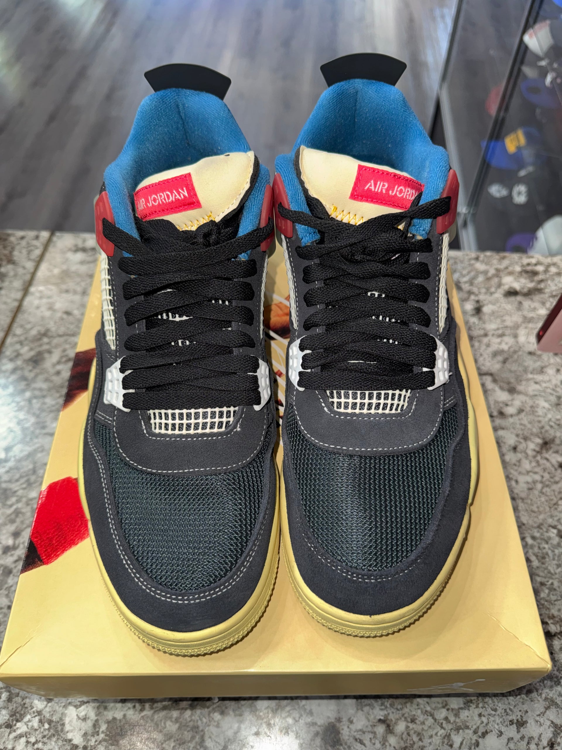 Jordan 4 Retro Union Off Noir