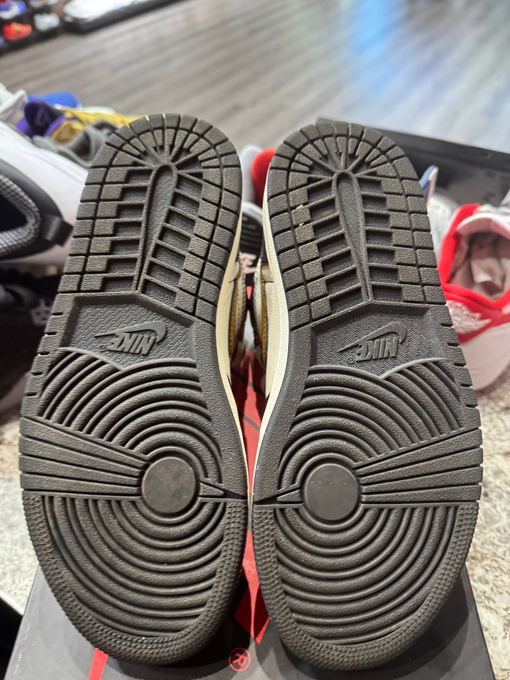 Jordan 1 Retro High OG Defiant SB LA to Chicago