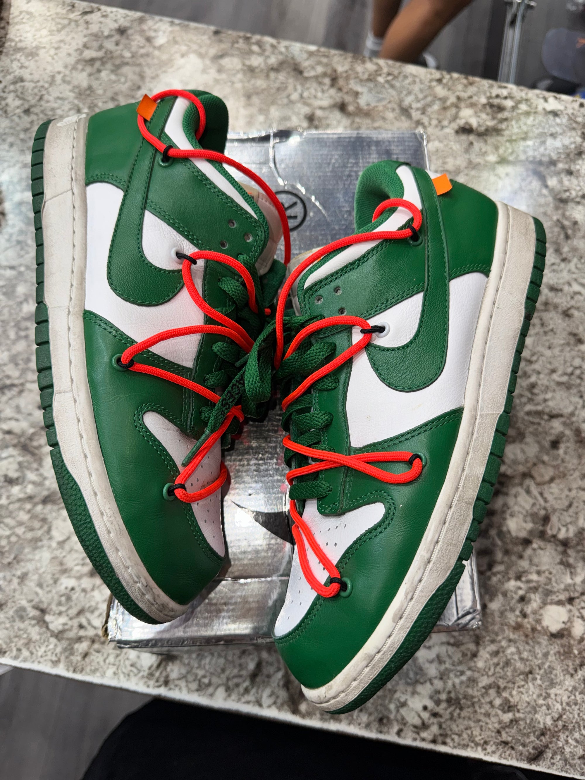 Nike Dunk Low Off-White Pine Green