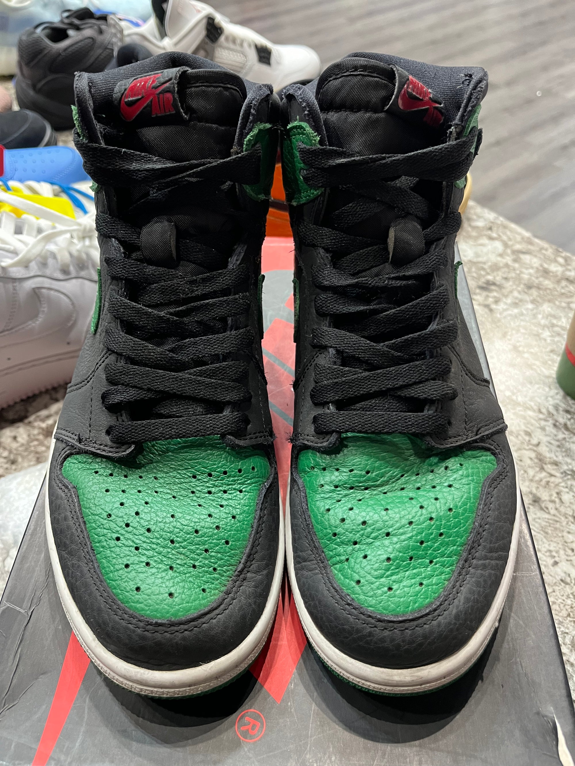 Jordan 1 Retro High Pine Green Black