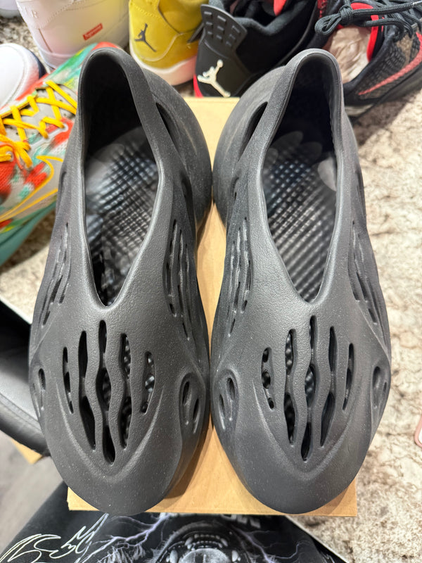 adidas Yeezy Foam RNR Onyx