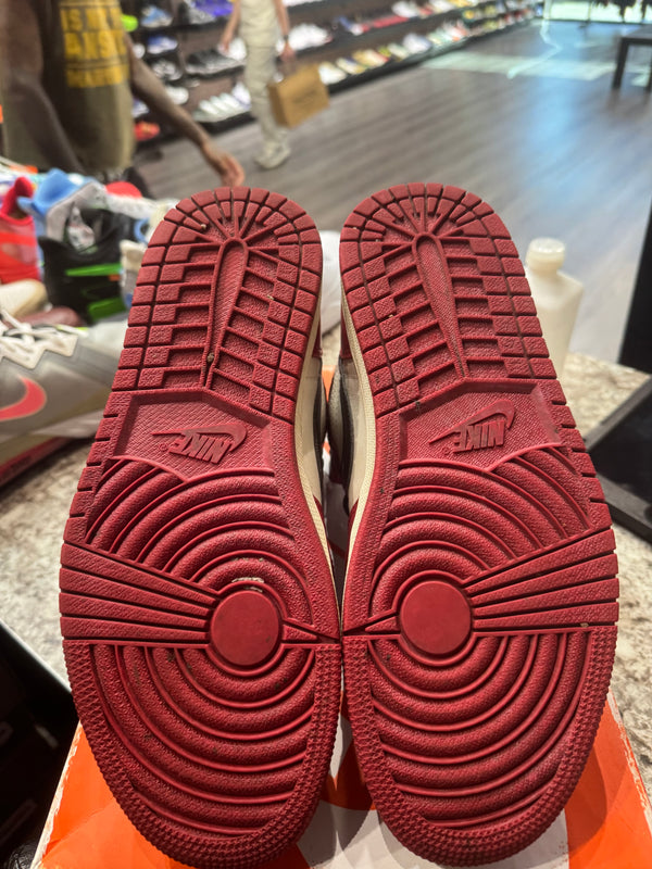 Jordan 1 Retro High OG Chicago Lost and Found
