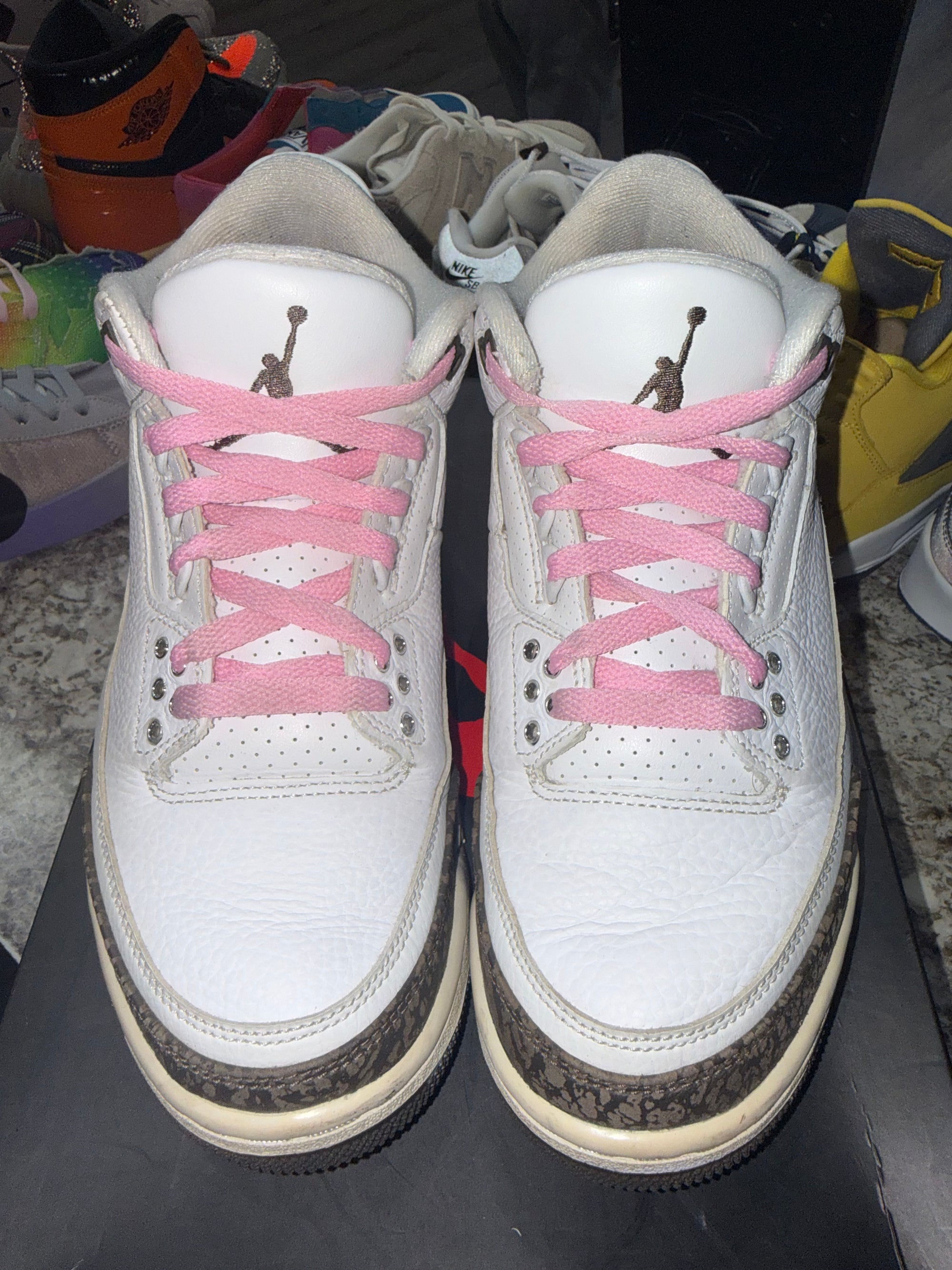 Jordan 3 Retro Mocha (2018)