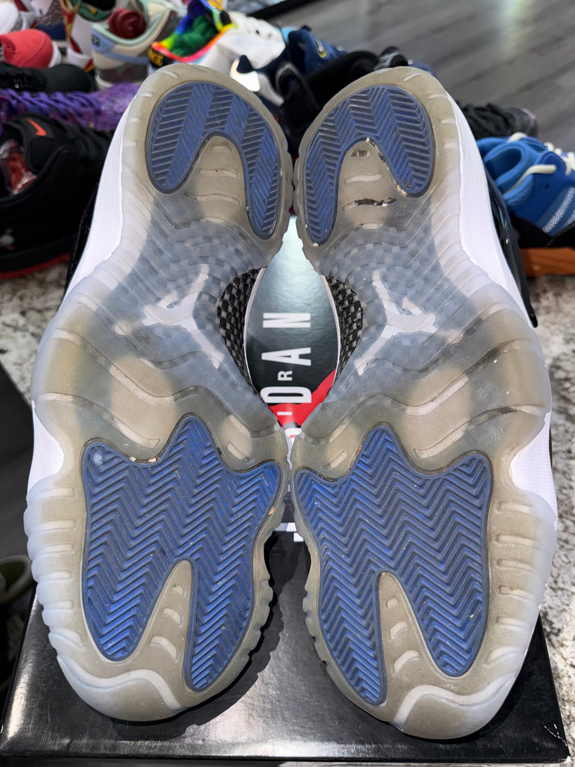 Jordan 11 Retro Low Space Jam