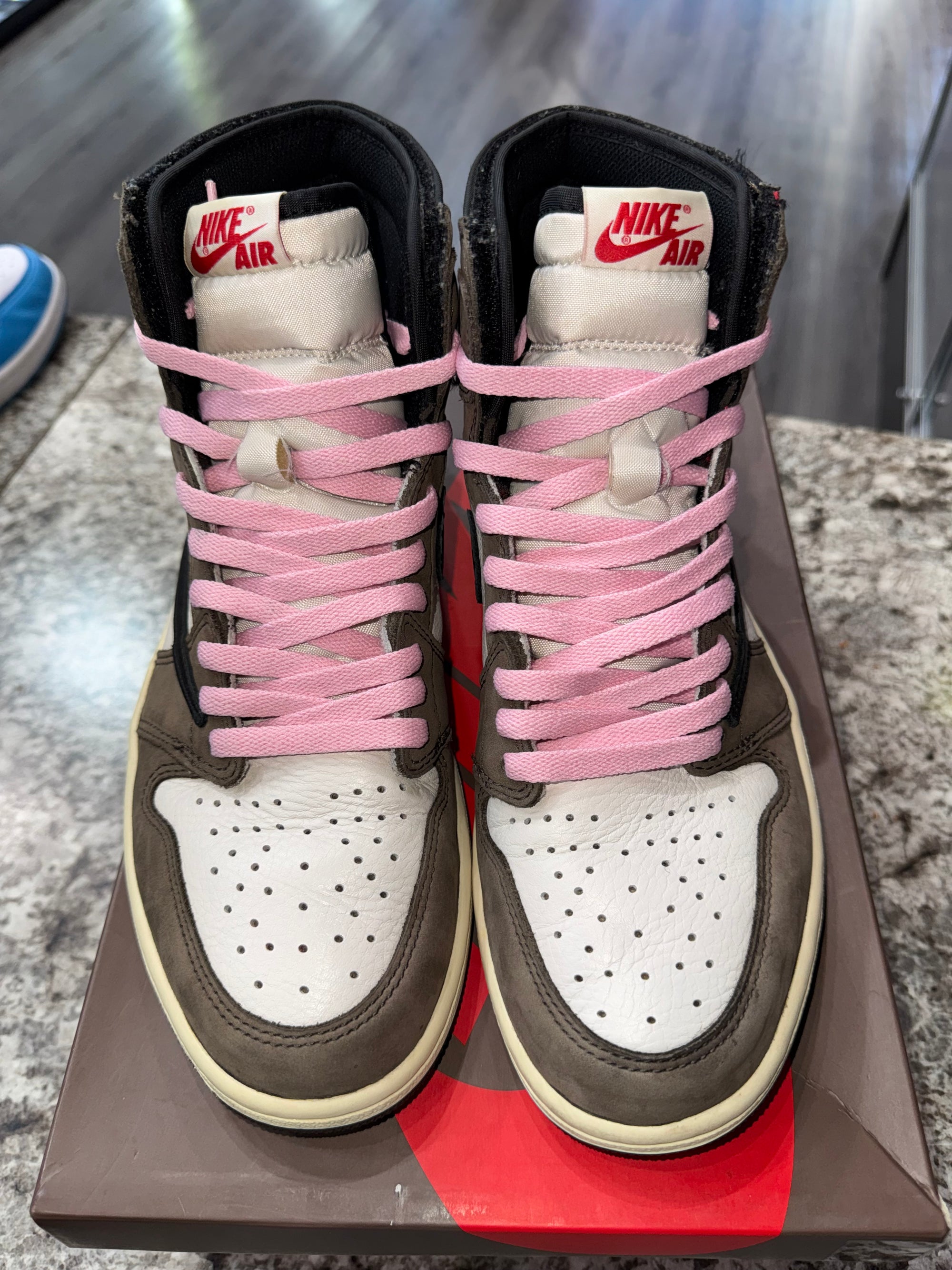 Jordan 1 Retro High OG SP Travis Scott Mocha