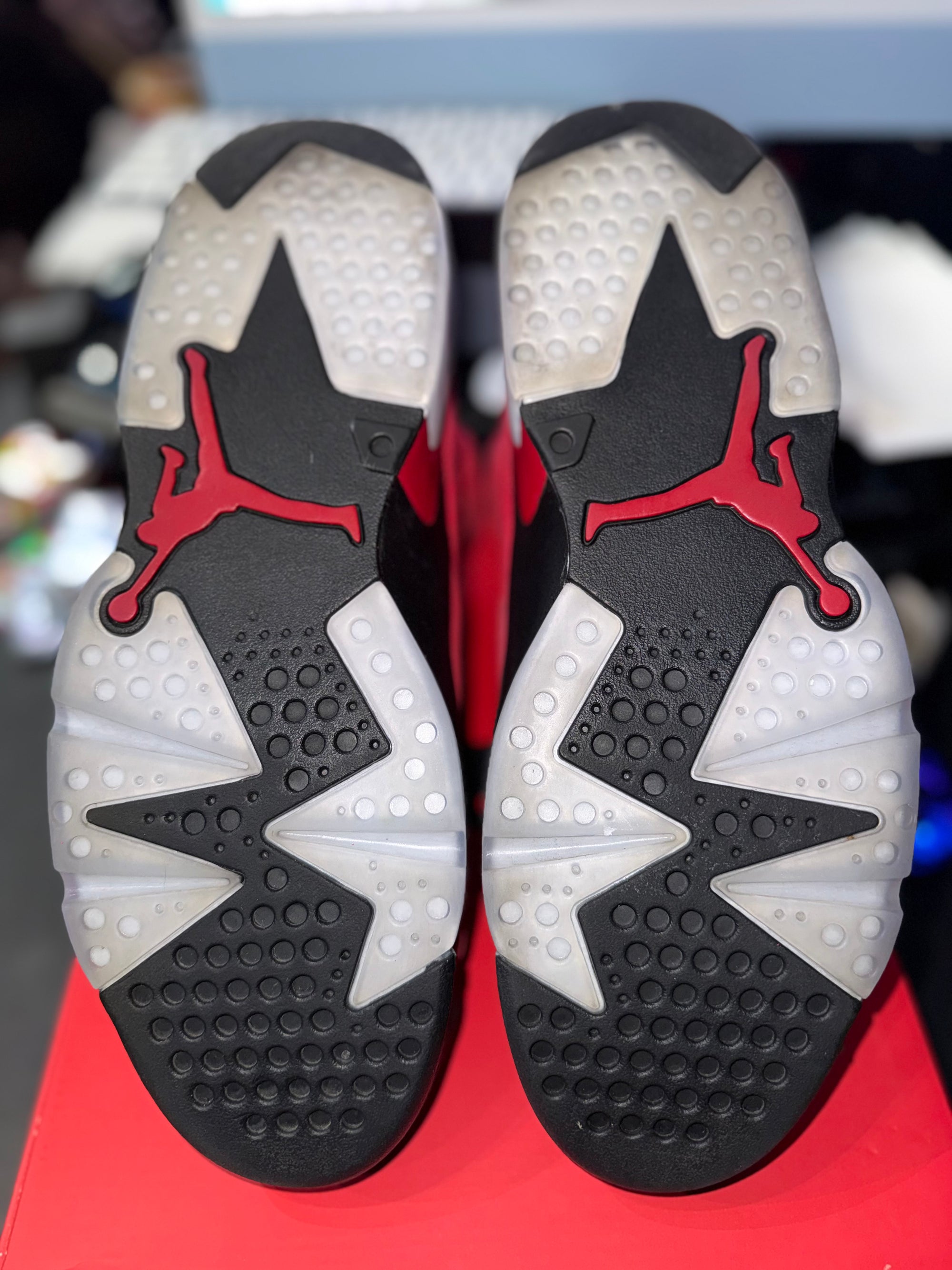 Jordan 6 Retro Toro Bravo (YARD SALE)