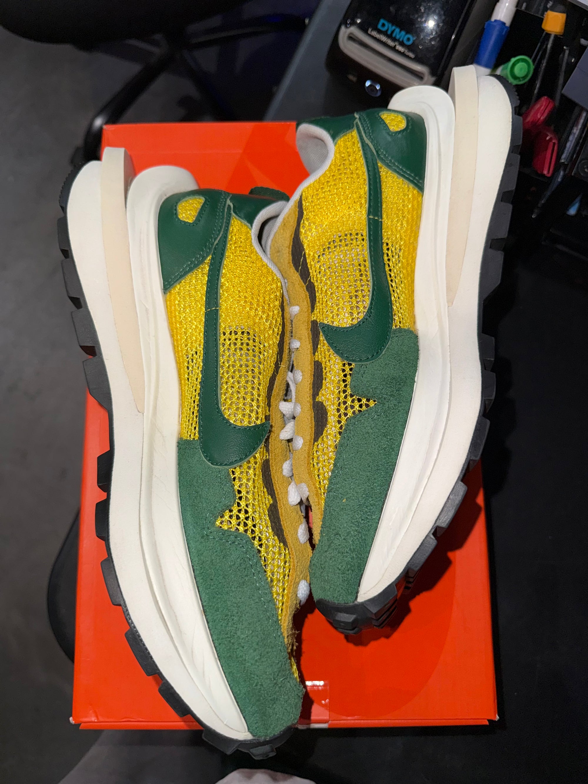 Nike Vaporwaffle sacai Tour Yellow Stadium Green