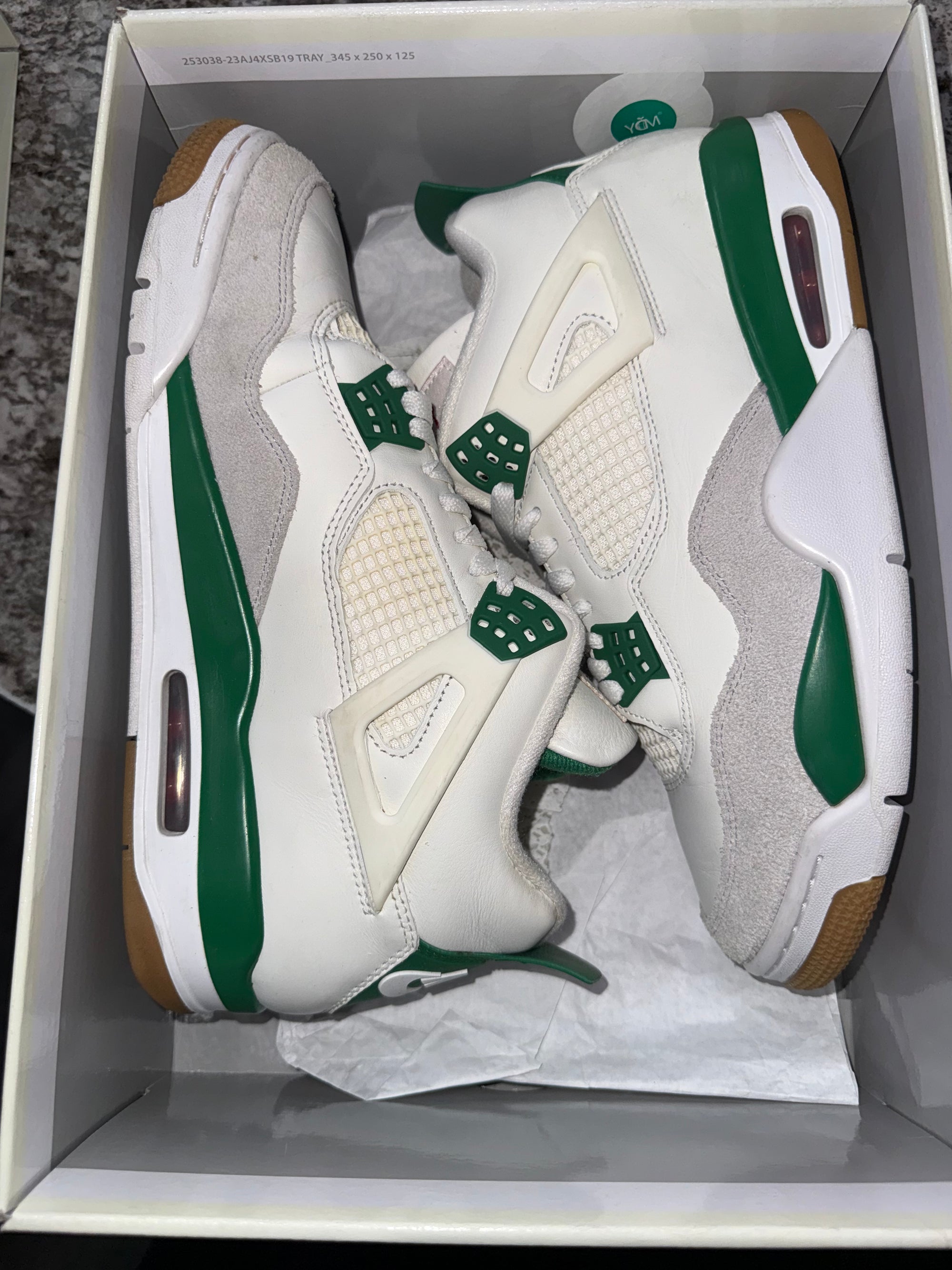 Jordan 4 Retro SB Pine Green