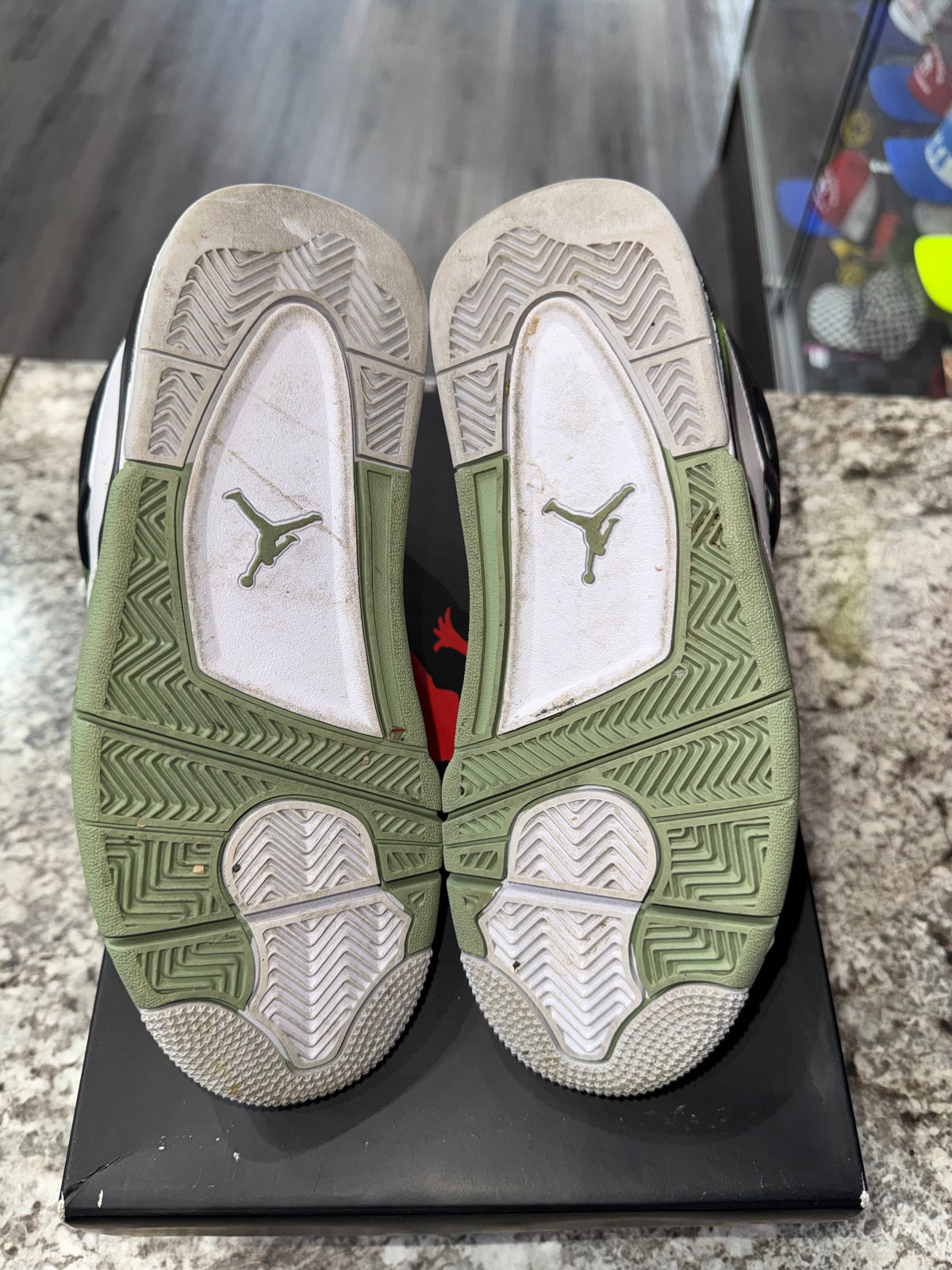 Jordan 4 Retro Seafoam (Women's)