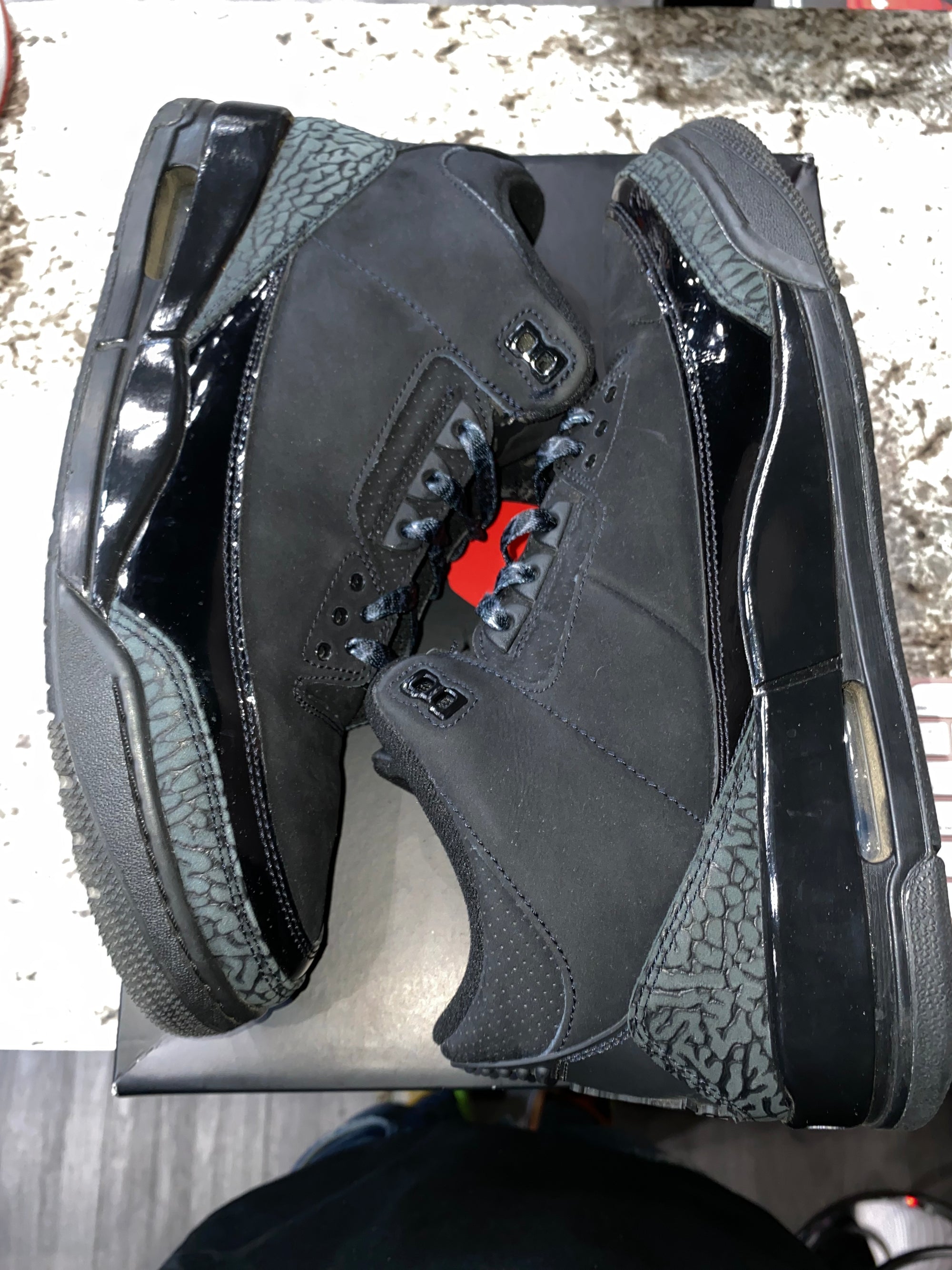 Jordan 3 Retro Black Cat (2025)