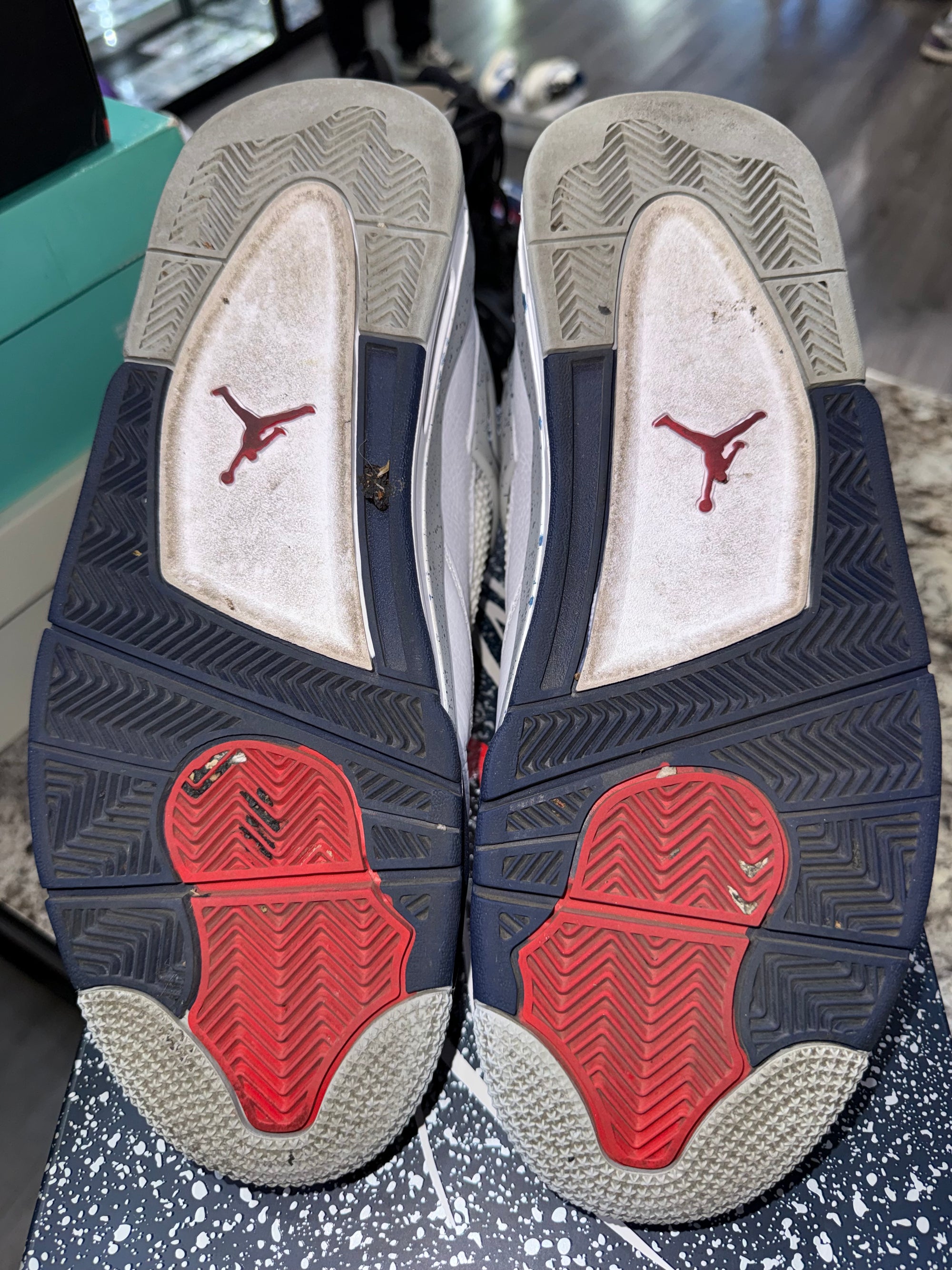 Jordan 4 Retro Midnight Navy