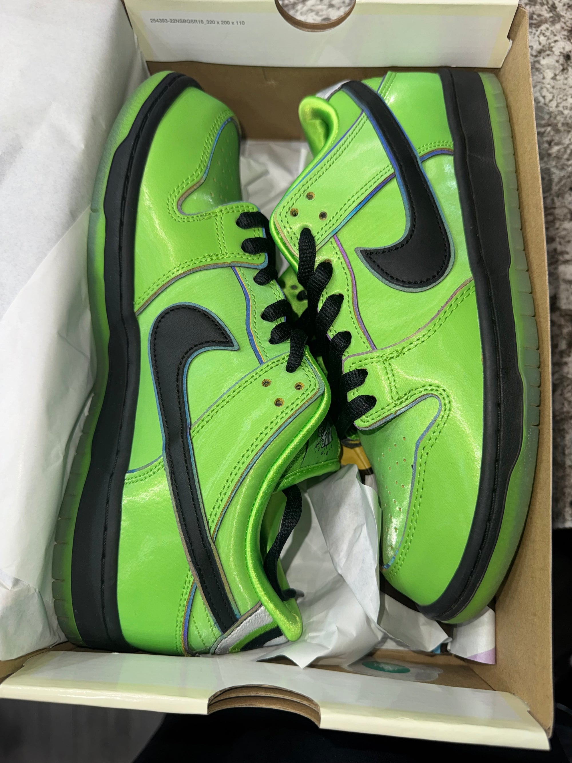 Nike SB Dunk Low The Powerpuff Girls Buttercup