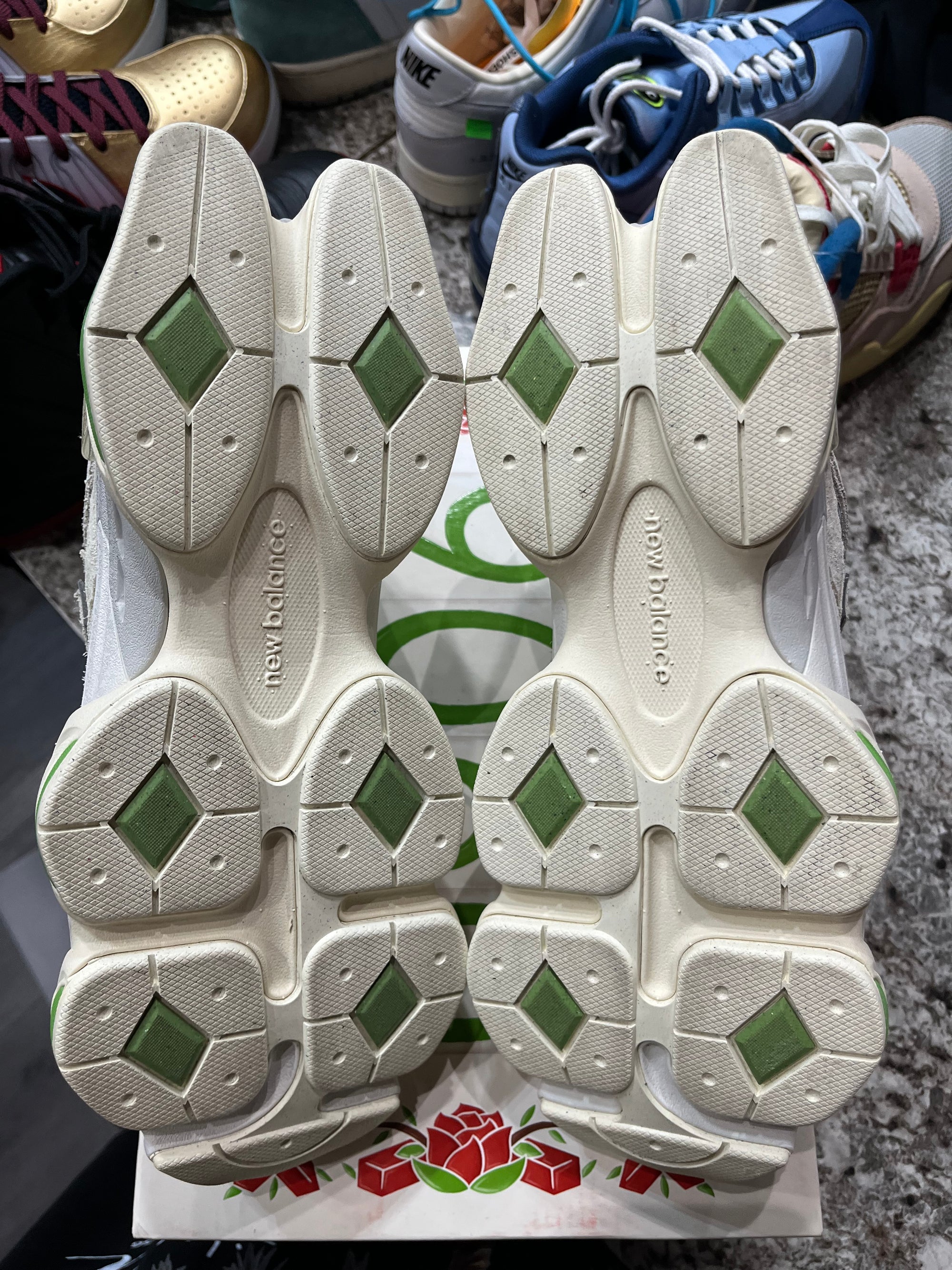 New Balance 9060 Bricks & Wood