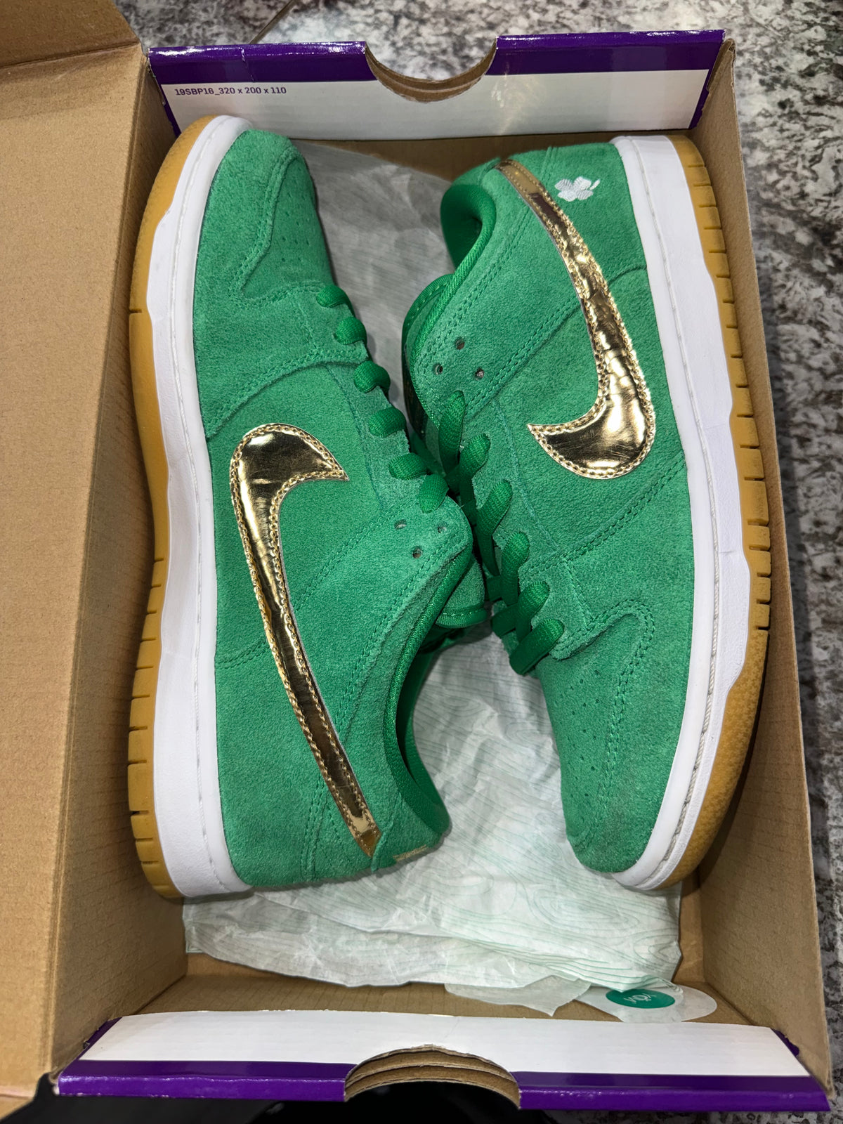Nike SB Dunk Low Pro St. Patrick's Day (2022)