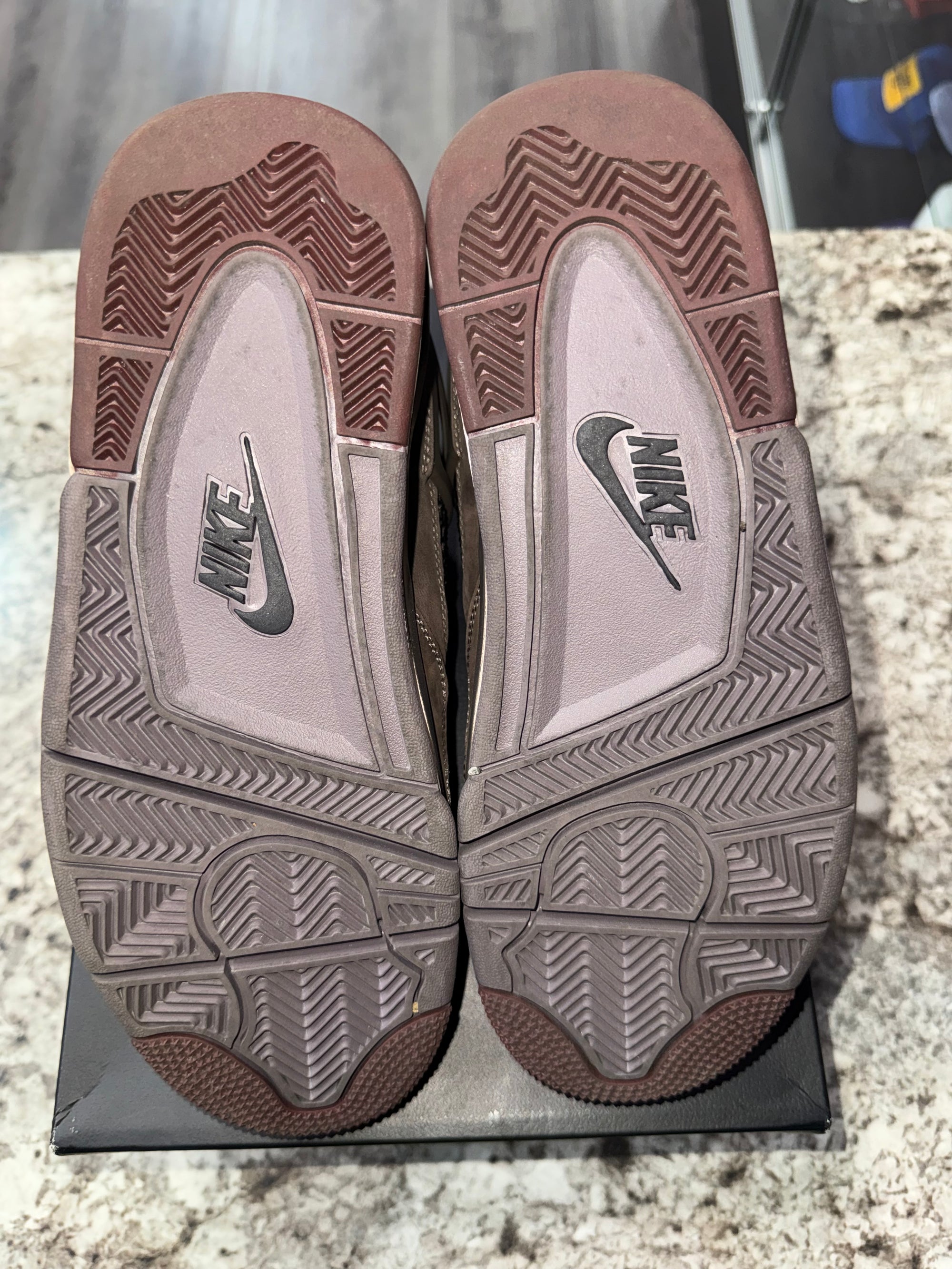 Jordan 4 Retro SP A Ma Maniére Dark Mocha