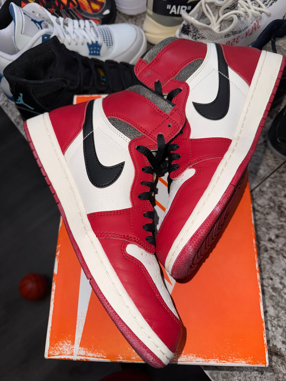 Jordan 1 Retro High OG Chicago Lost and Found