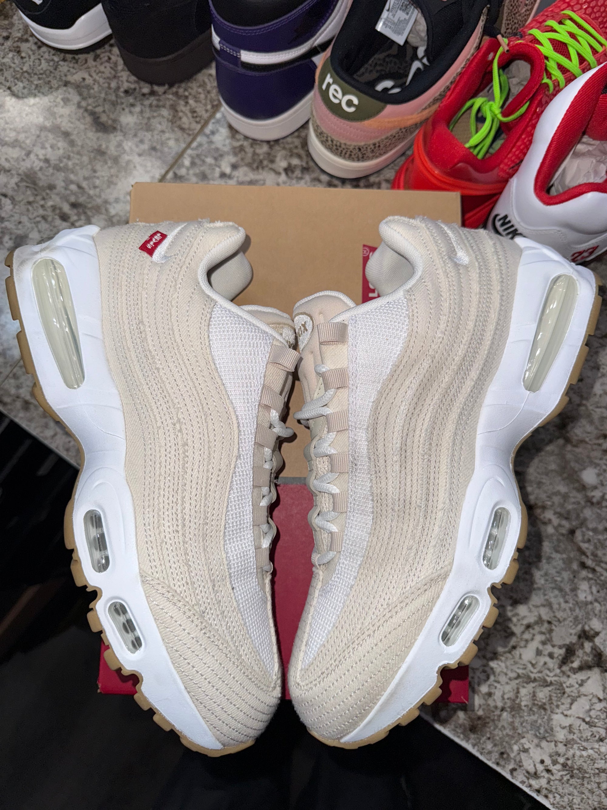 Nike Air Max 95 OG Levis Light Orewood Brown