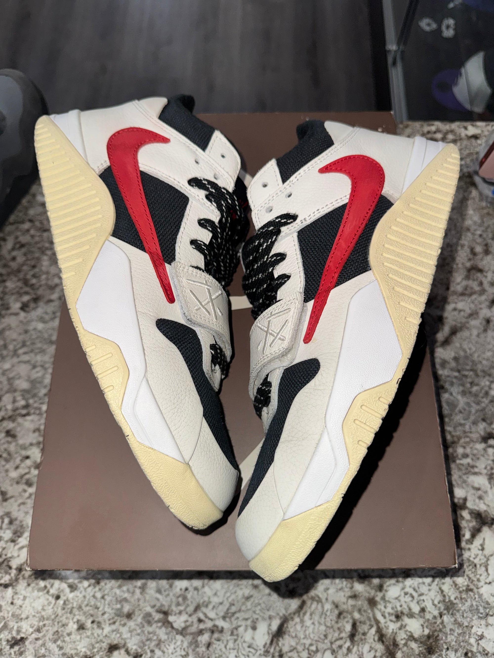 Jordan Jumpman Jack TR Travis Scott University Red
