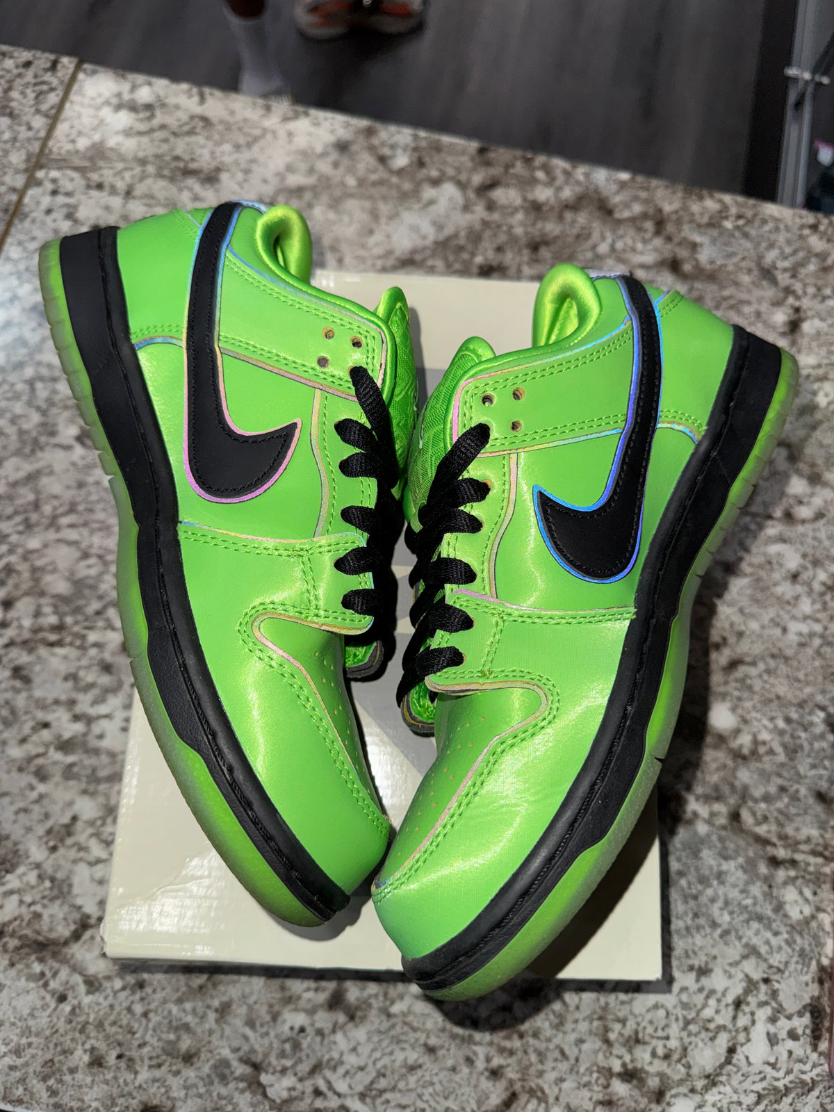 Nike SB Dunk Low The Powerpuff Girls Buttercup