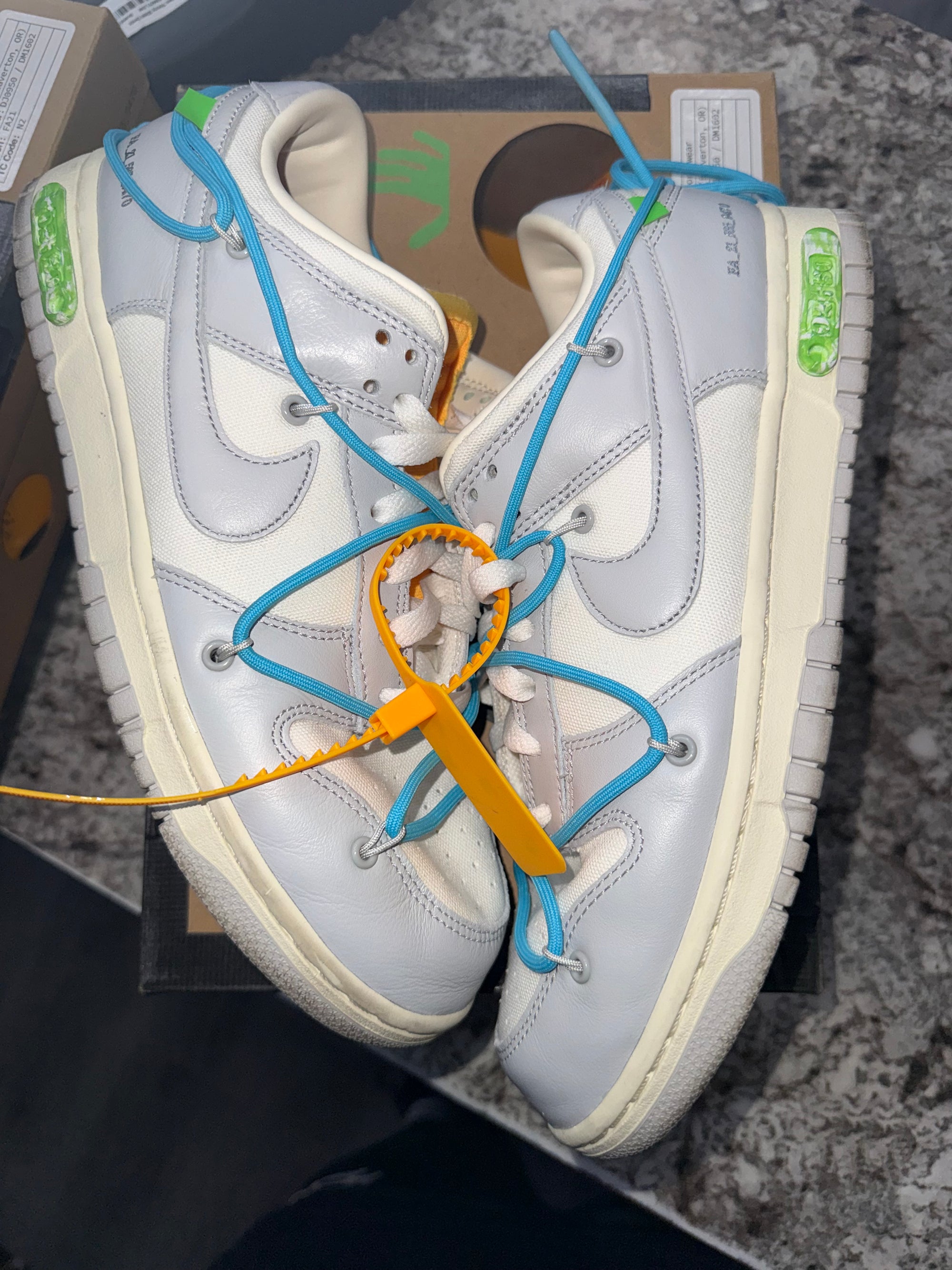 Nike Dunk Low Off-White Lot 2