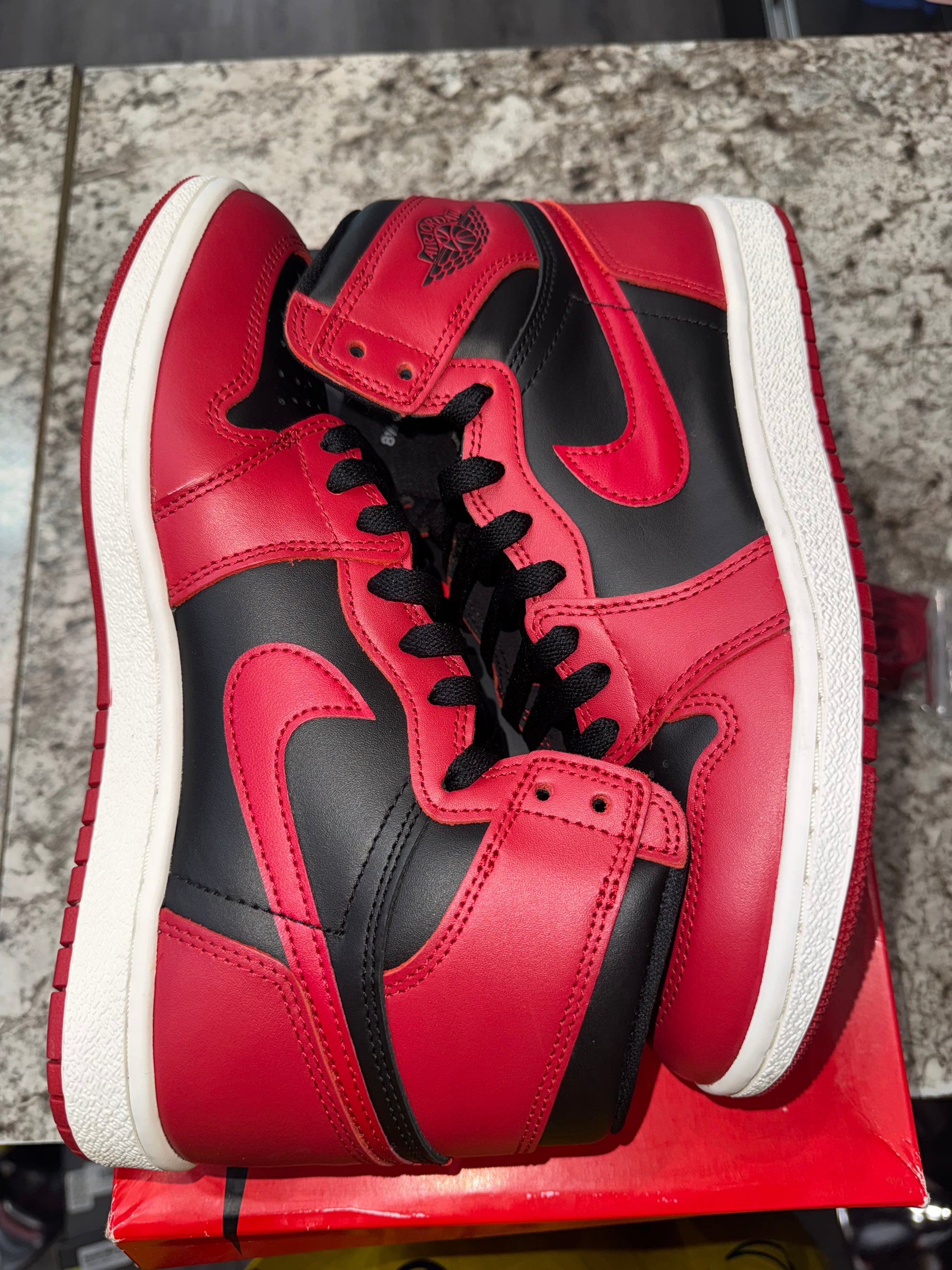 Jordan 1 Retro High '85 Varsity Red