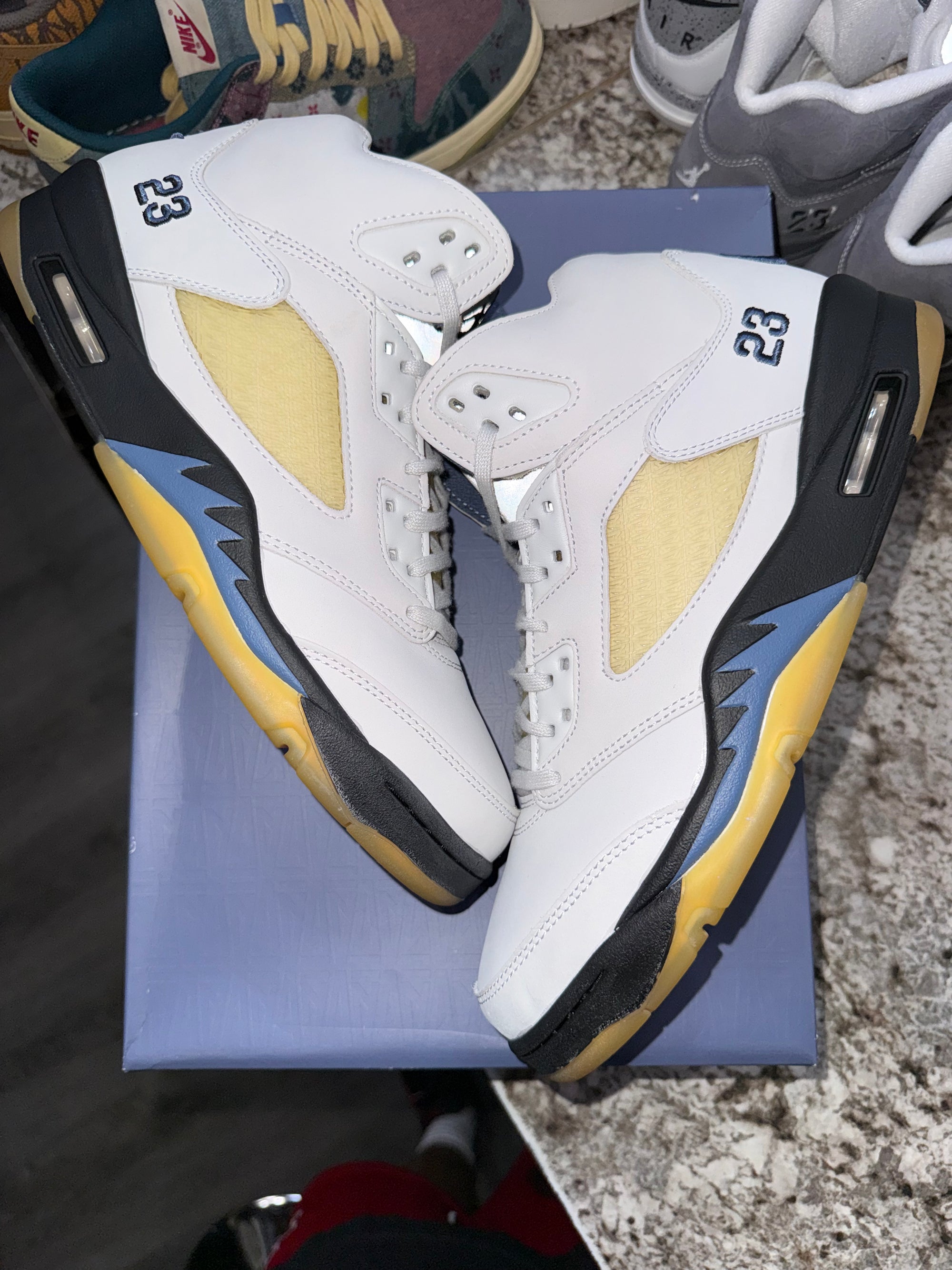 Jordan 5 Retro A Ma Maniére Dawn (Women's)