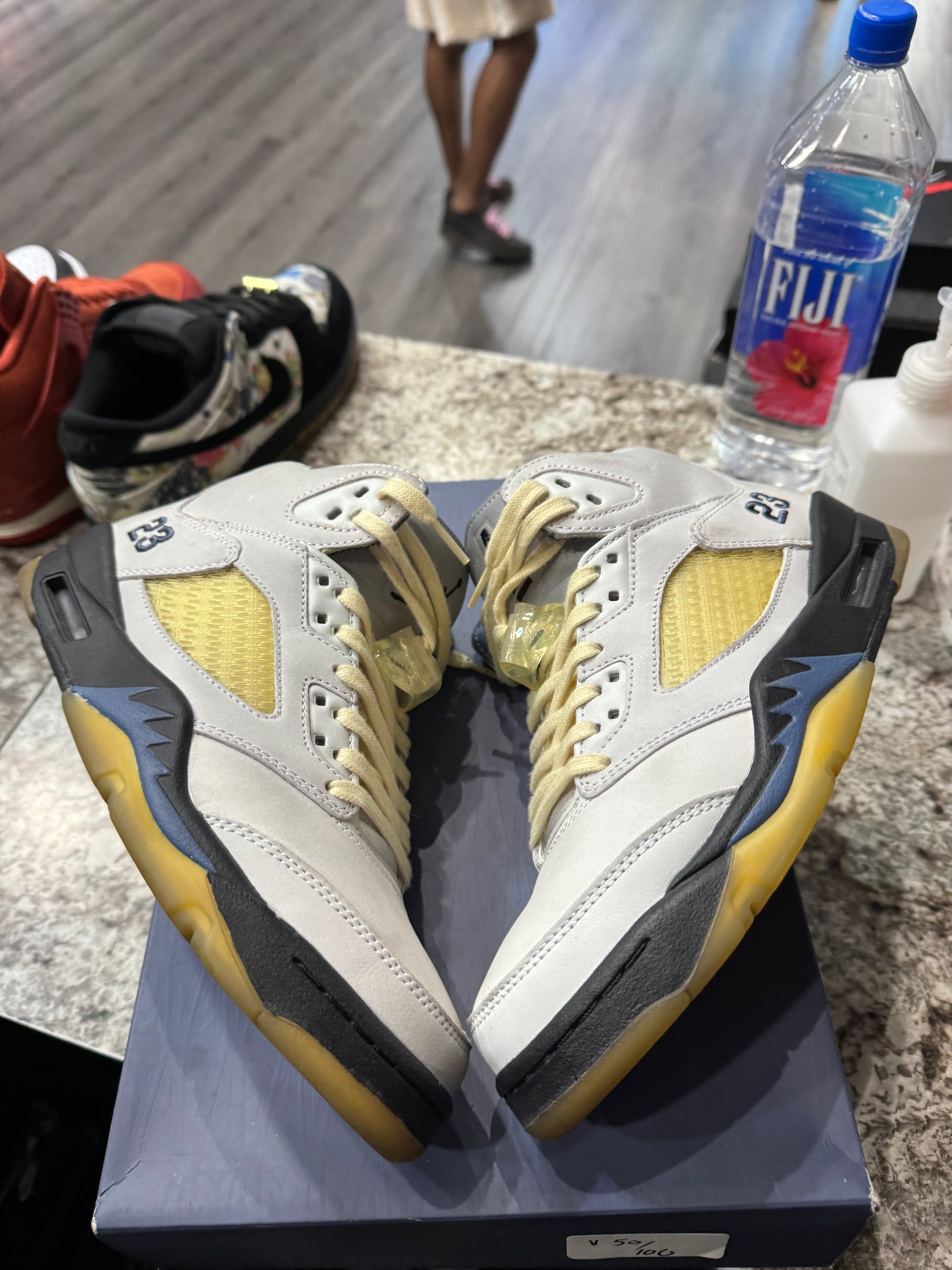 Jordan 5 Retro A Ma Maniére Dawn (Women's)
