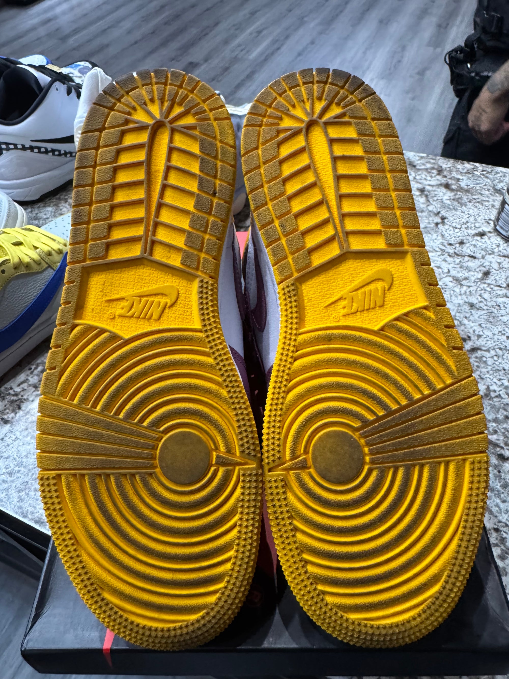 Jordan 1 Retro High OG Brotherhood (GS)