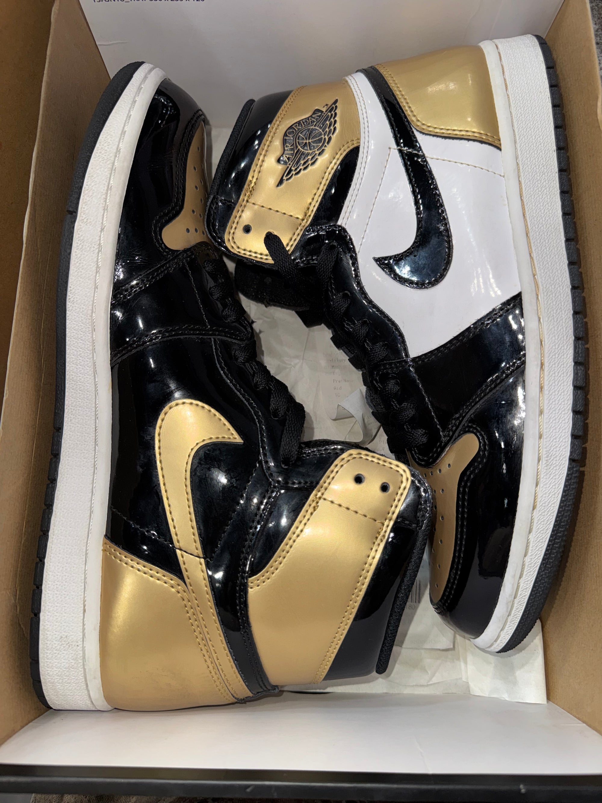 Jordan 1 Retro High NRG Patent Gold Toe