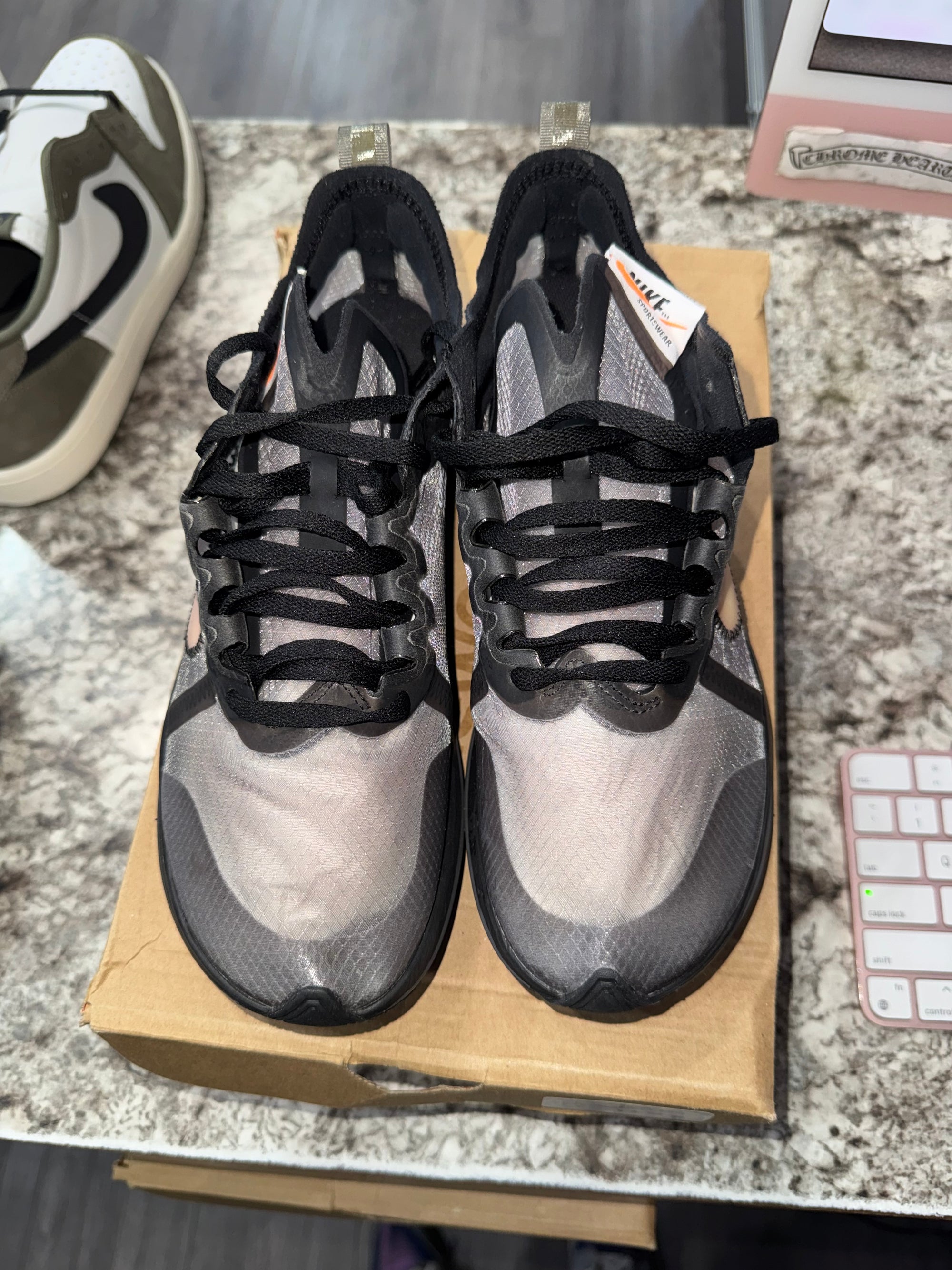 Nike Zoom Fly Off-White Black Silver