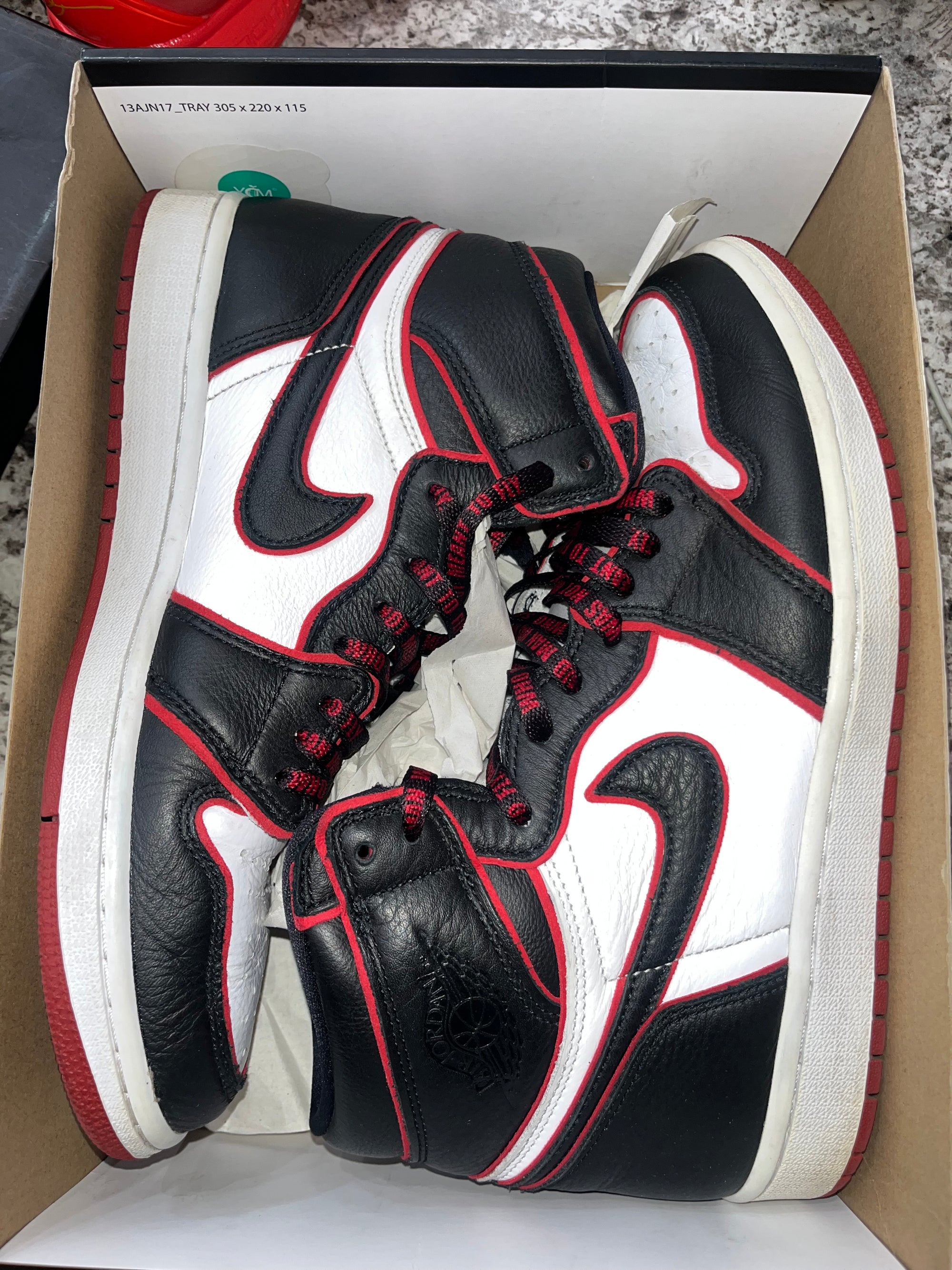 Jordan 1 Retro High Bloodline