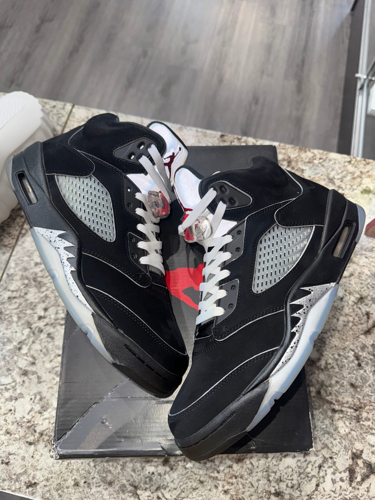 Jordan 5 Retro OG Black Metallic Reimagined