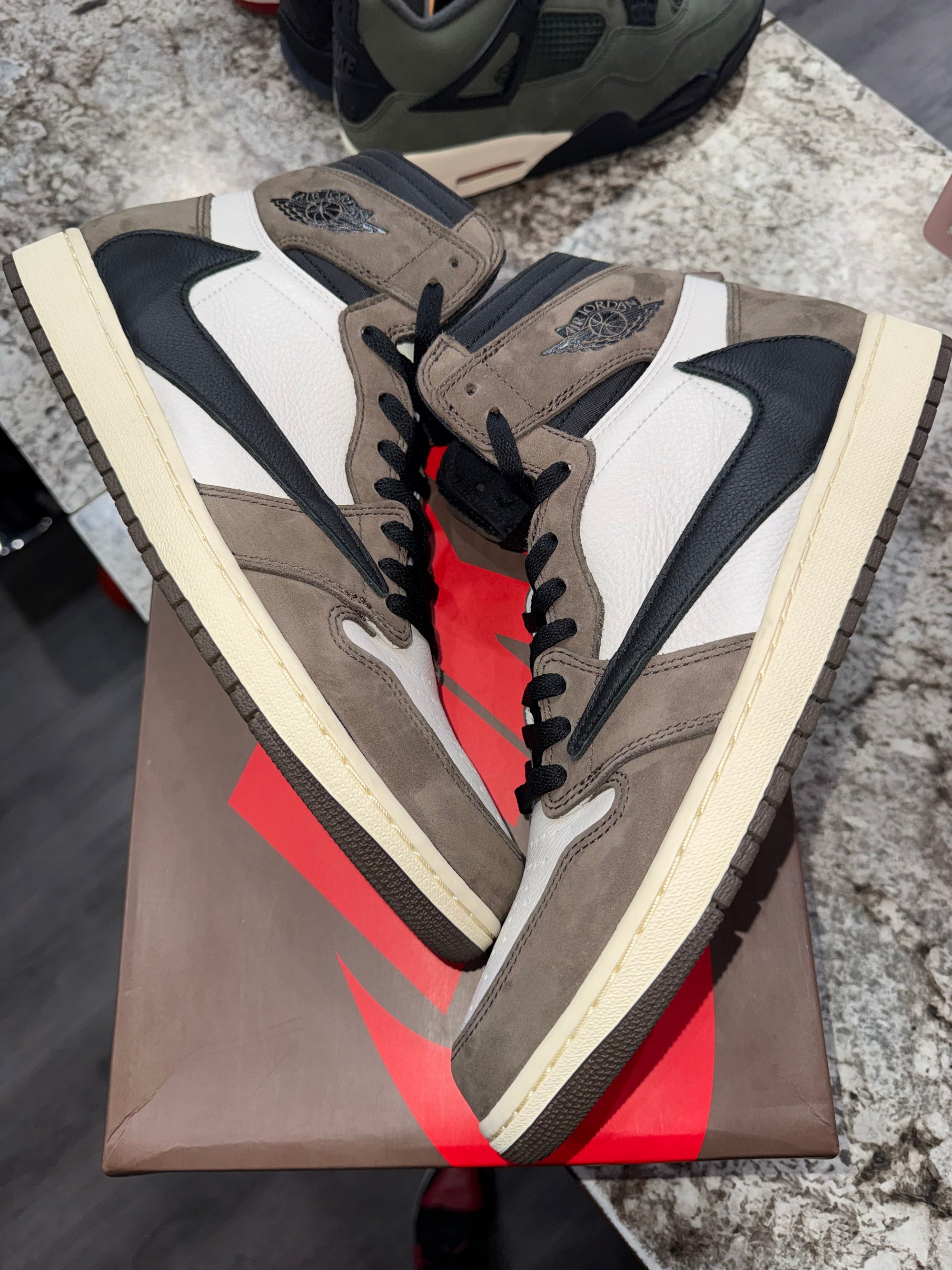 Jordan 1 Retro High OG SP Travis Scott Mocha