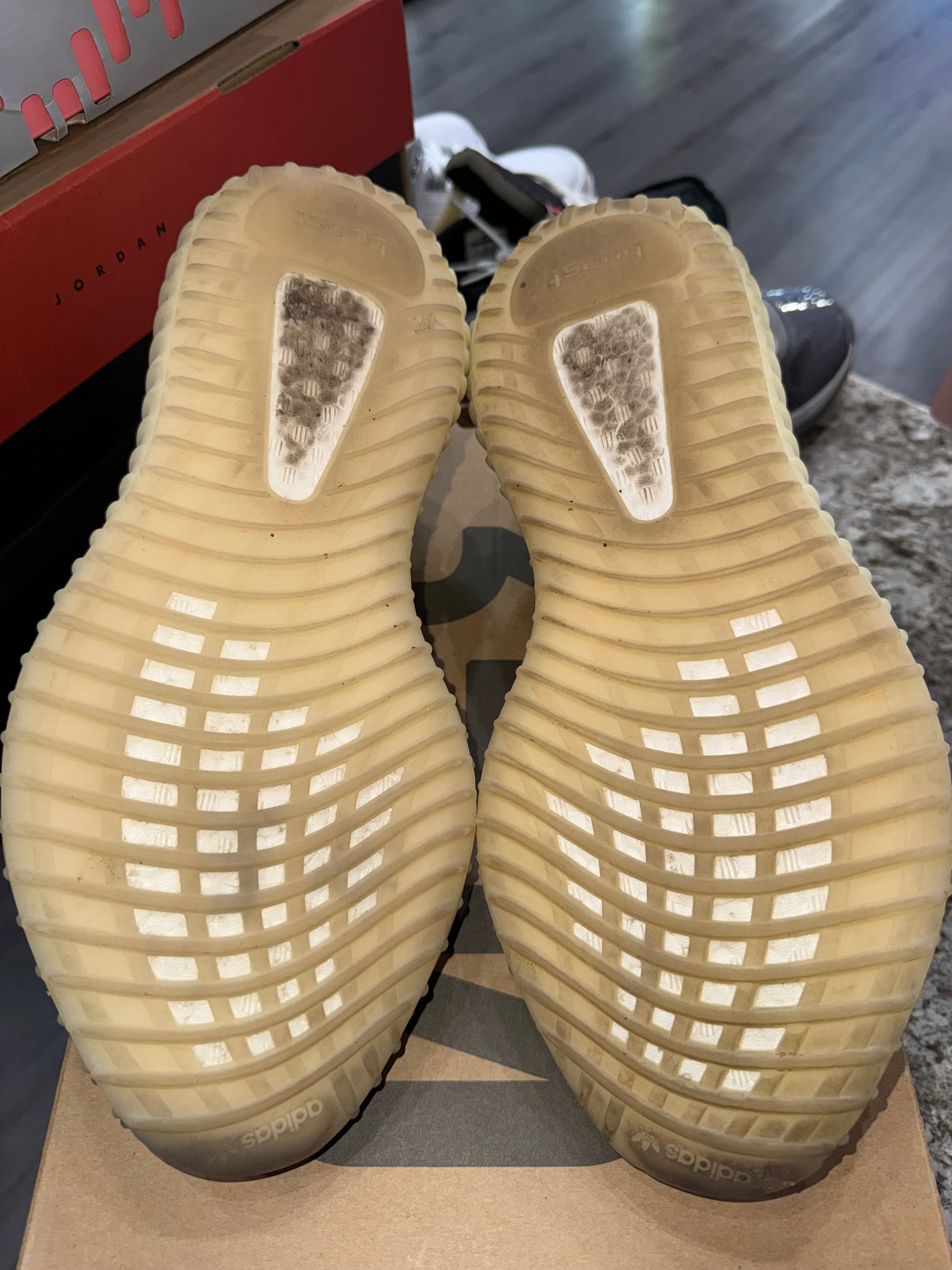 adidas Yeezy Boost 350 V2 Zebra