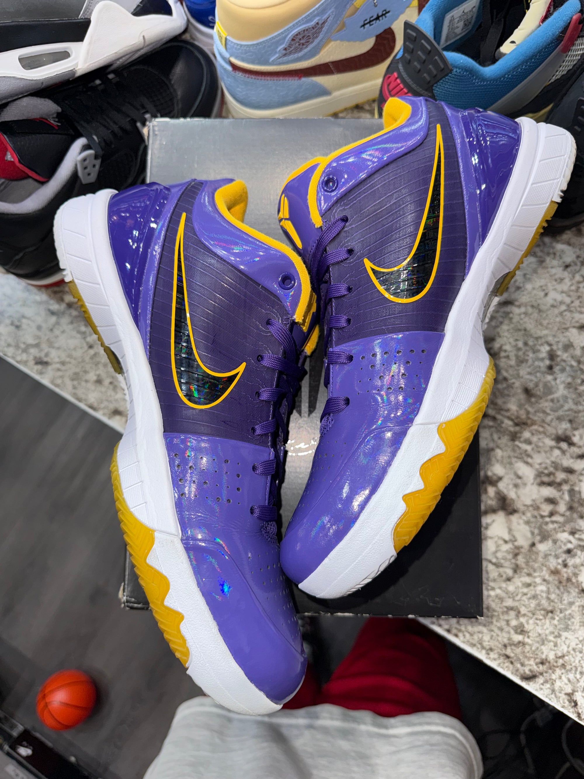 Nike Kobe 4 Protro Undefeated Los Angeles Lakers