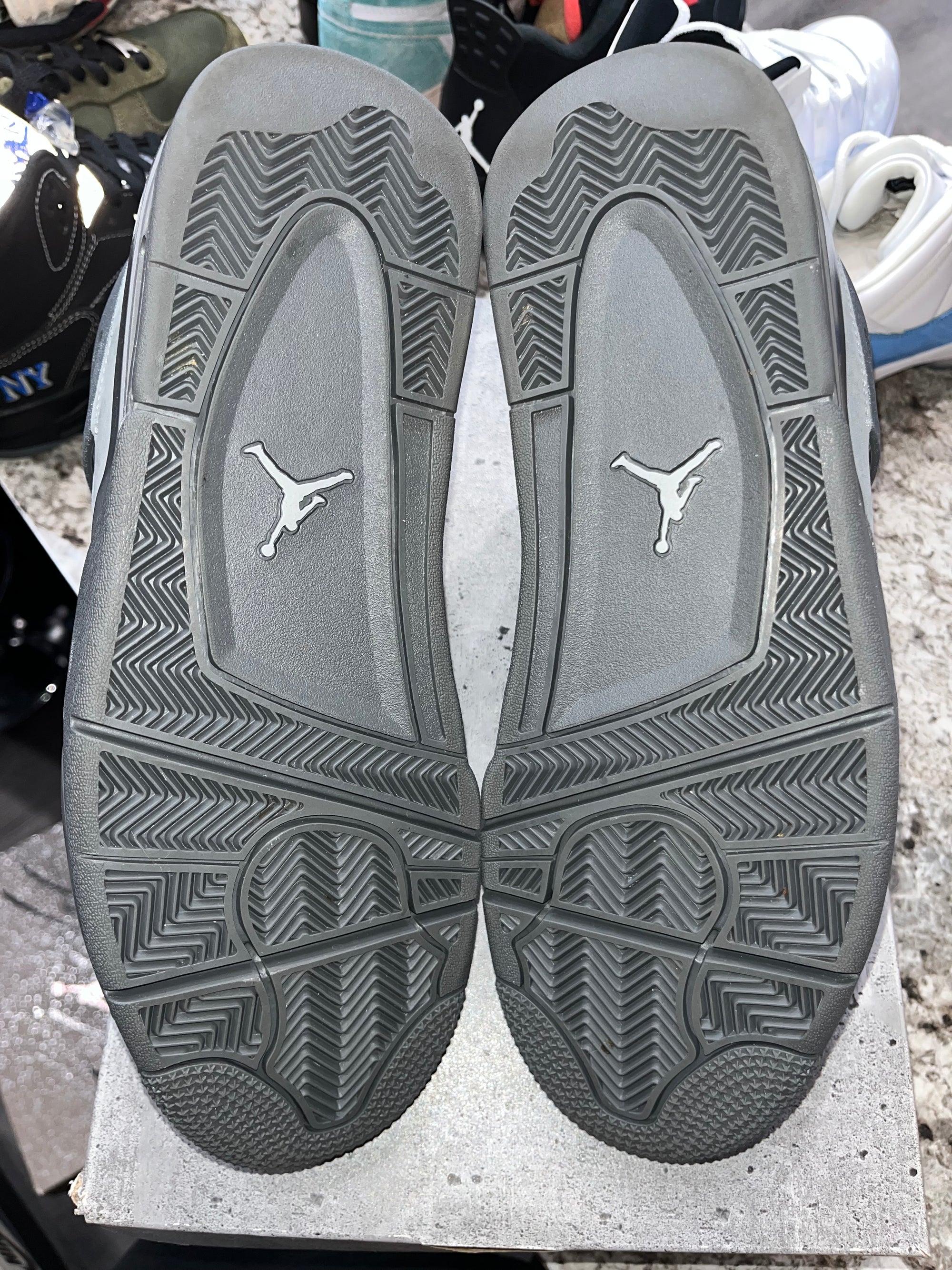 Jordan 4 Retro SE Paris Olympics Wet Cement
