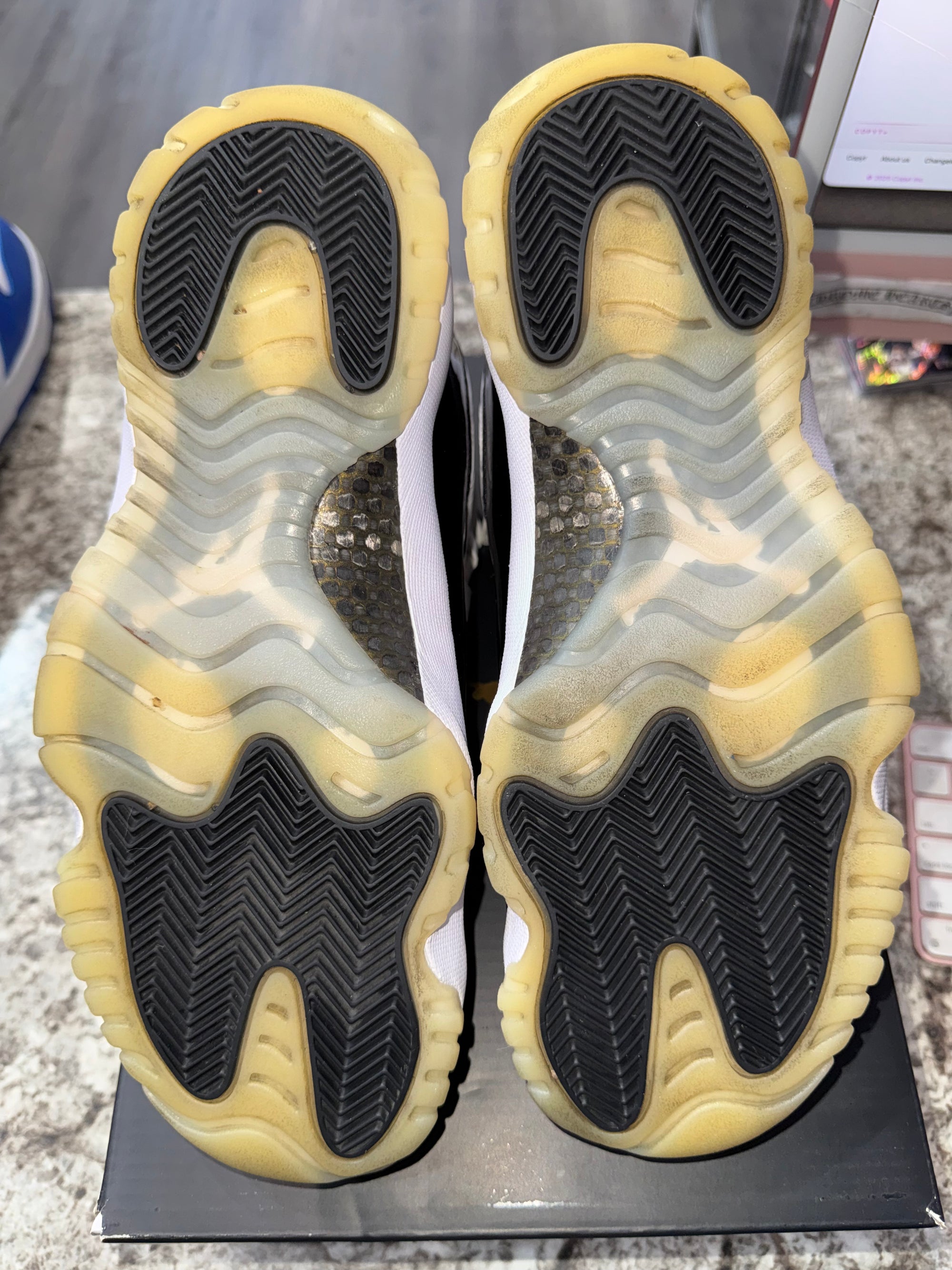 Jordan 11 Retro DMP Gratitude (2023)